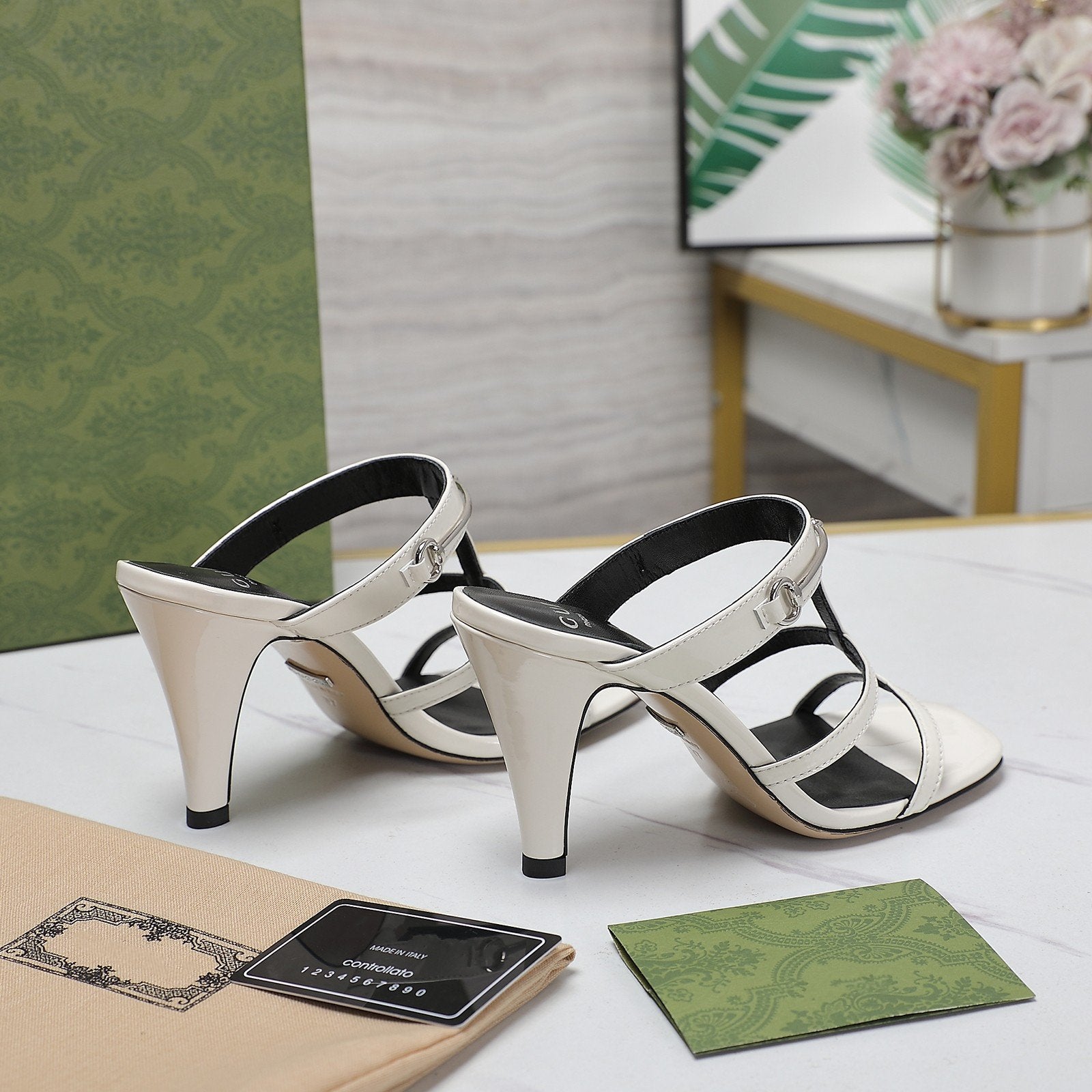 GUCCI SLIM HORSEBIT SLIDE SANDAL WHITE