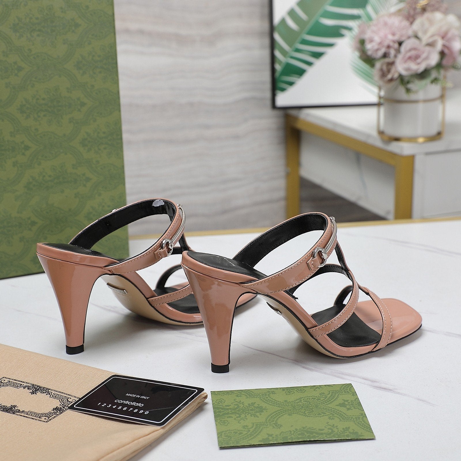 GUCCI SLIM HORSEBIT SLIDE SANDAL PALE BROWN