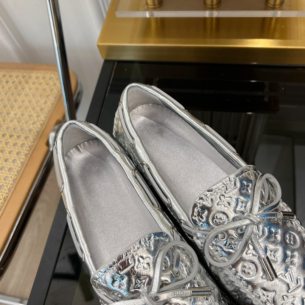 LOUIS VUITTON LV GLORIA FLAT LOAFER LOGO STAMPING SILVER