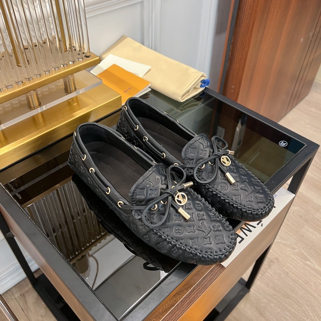 LOUIS VUITTON LV GLORIA FLAT LOAFER LOGO STAMPING BLACK