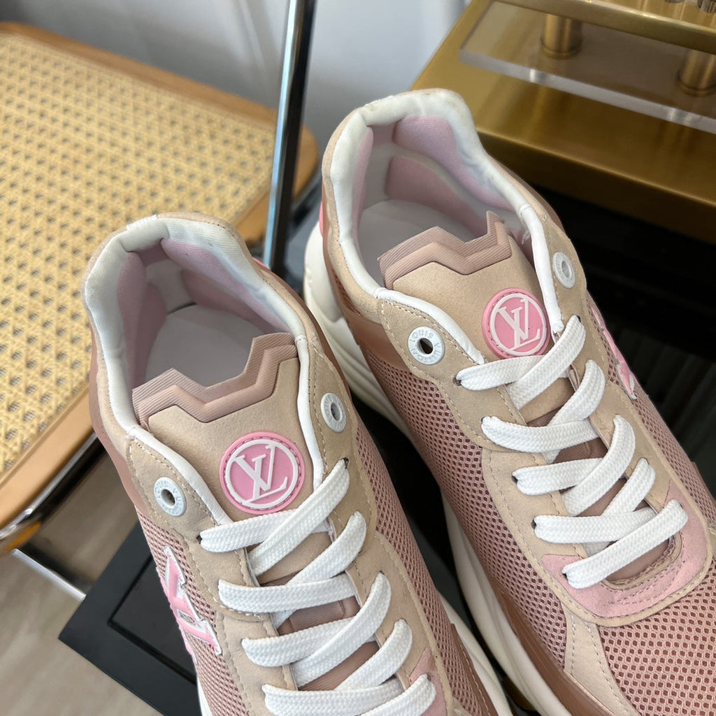 LOUIS VUITTON LV RUN 55 SNEAKER PINK BROWN