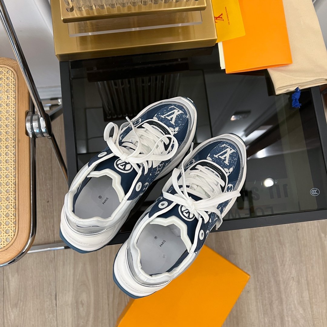 LOUIS VUITTON LV RUN 55 SNEAKER DARK BLUE