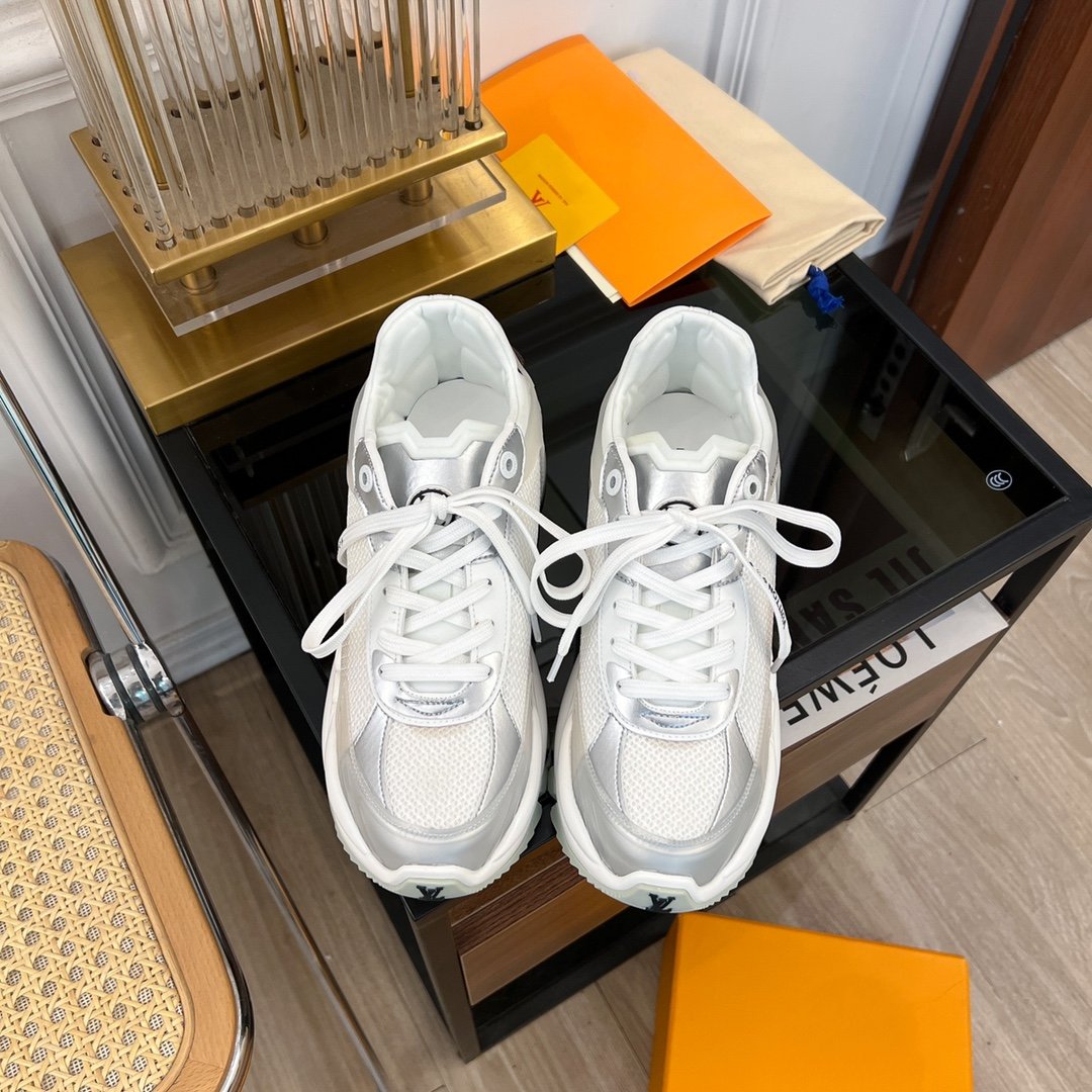 LOUIS VUITTON LV RUN 55 SNEAKER WHITE