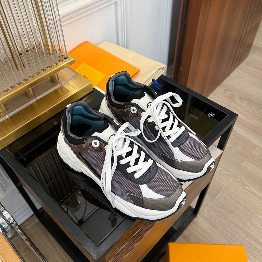 LOUIS VUITTON LV RUN 55 SNEAKER DEEP PURPLE