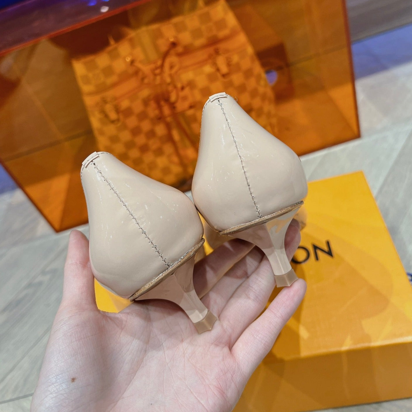 LOUIS VUITTON LV SINGLE LOW HEEL PUMP BIEGE