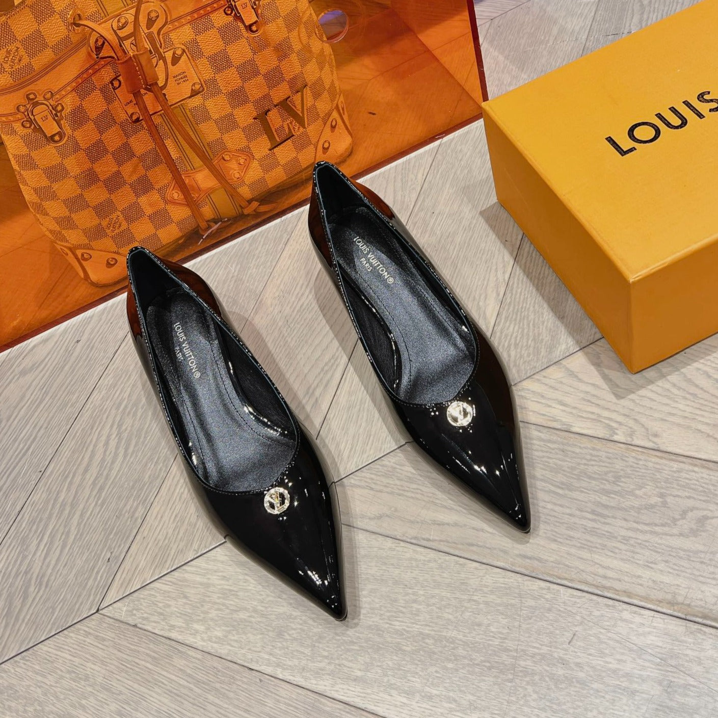 LOUIS VUITTON LV SINGLE LOW HEEL PUMP SHINY BLACK