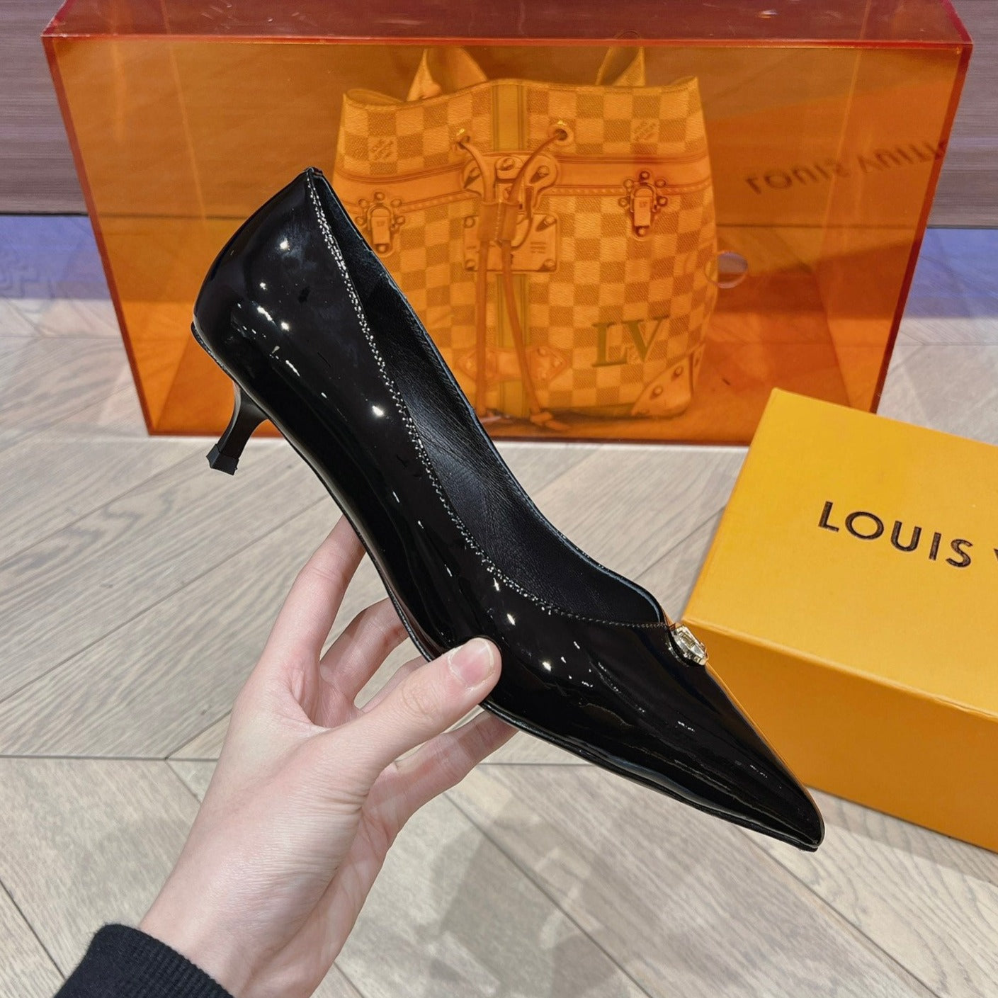 LOUIS VUITTON LV SINGLE LOW HEEL PUMP SHINY BLACK