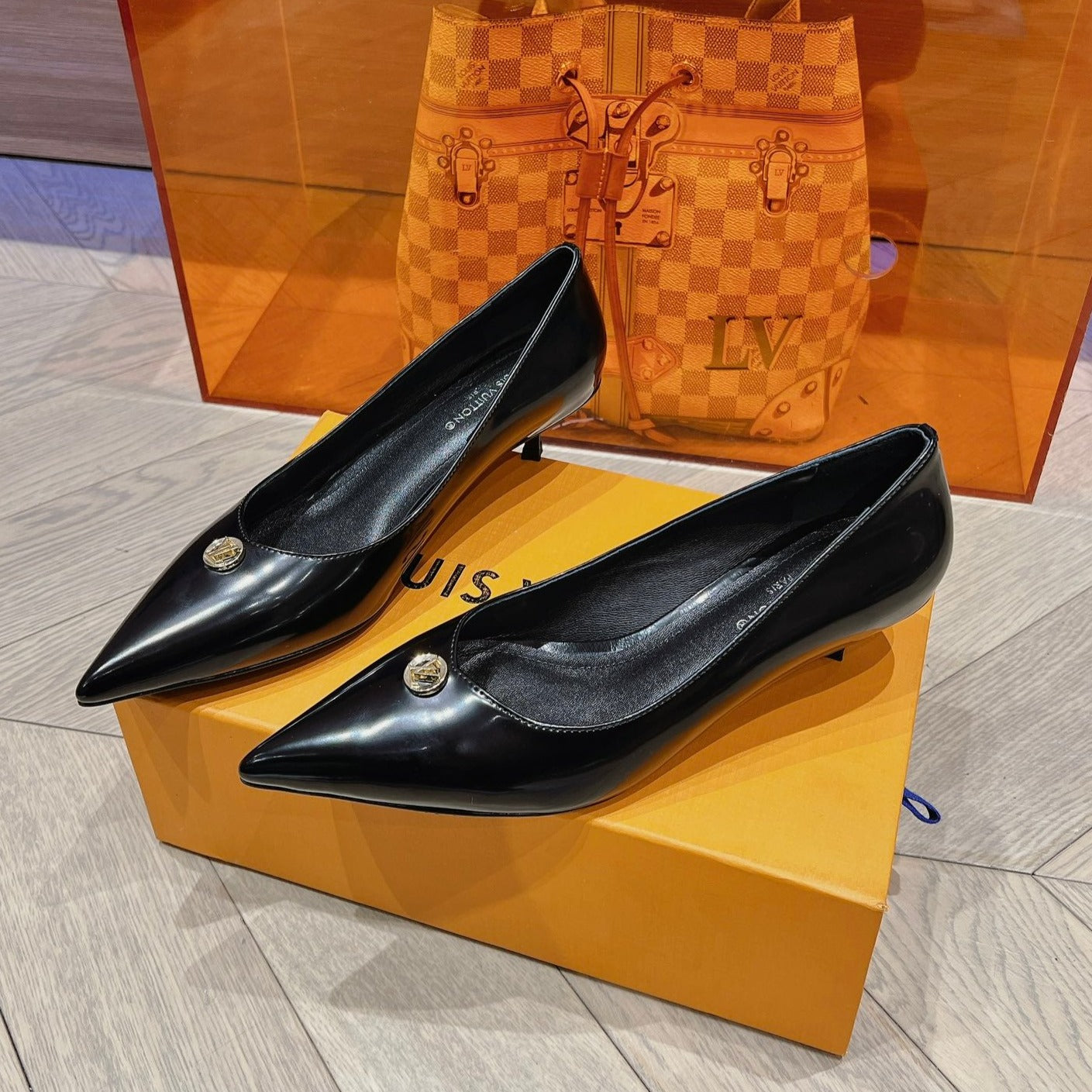 LOUIS VUITTON LV SINGLE LOW HEEL PUMP BLACK