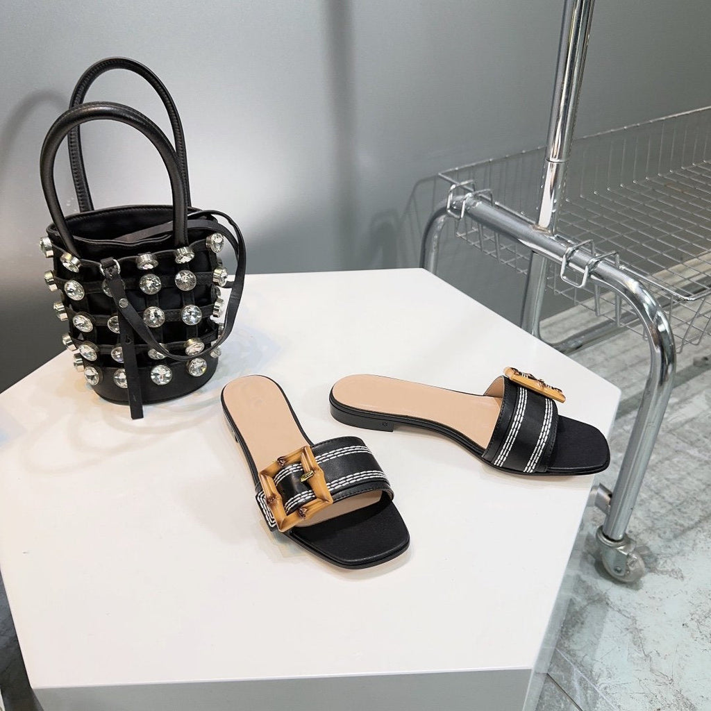 GUCCI BAMBOO BUCKLE FLAT SANDALS BLACK