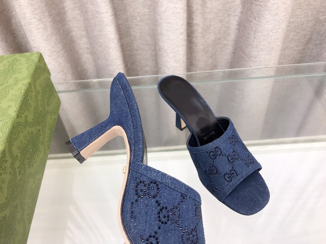 GUCCI HIGH-HEELED SANDALS WITH DOUBLE G EMBELLISHMENTS
