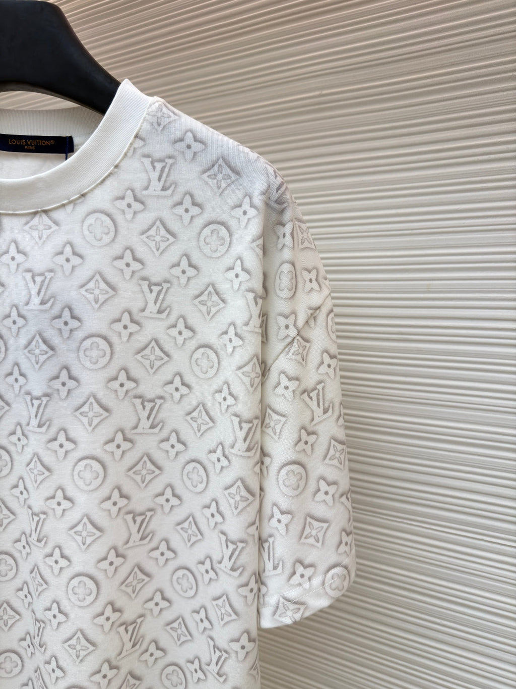 LOUIS VUITTON LV 25S SHORT-SLEEVE T-SHIRT 592304