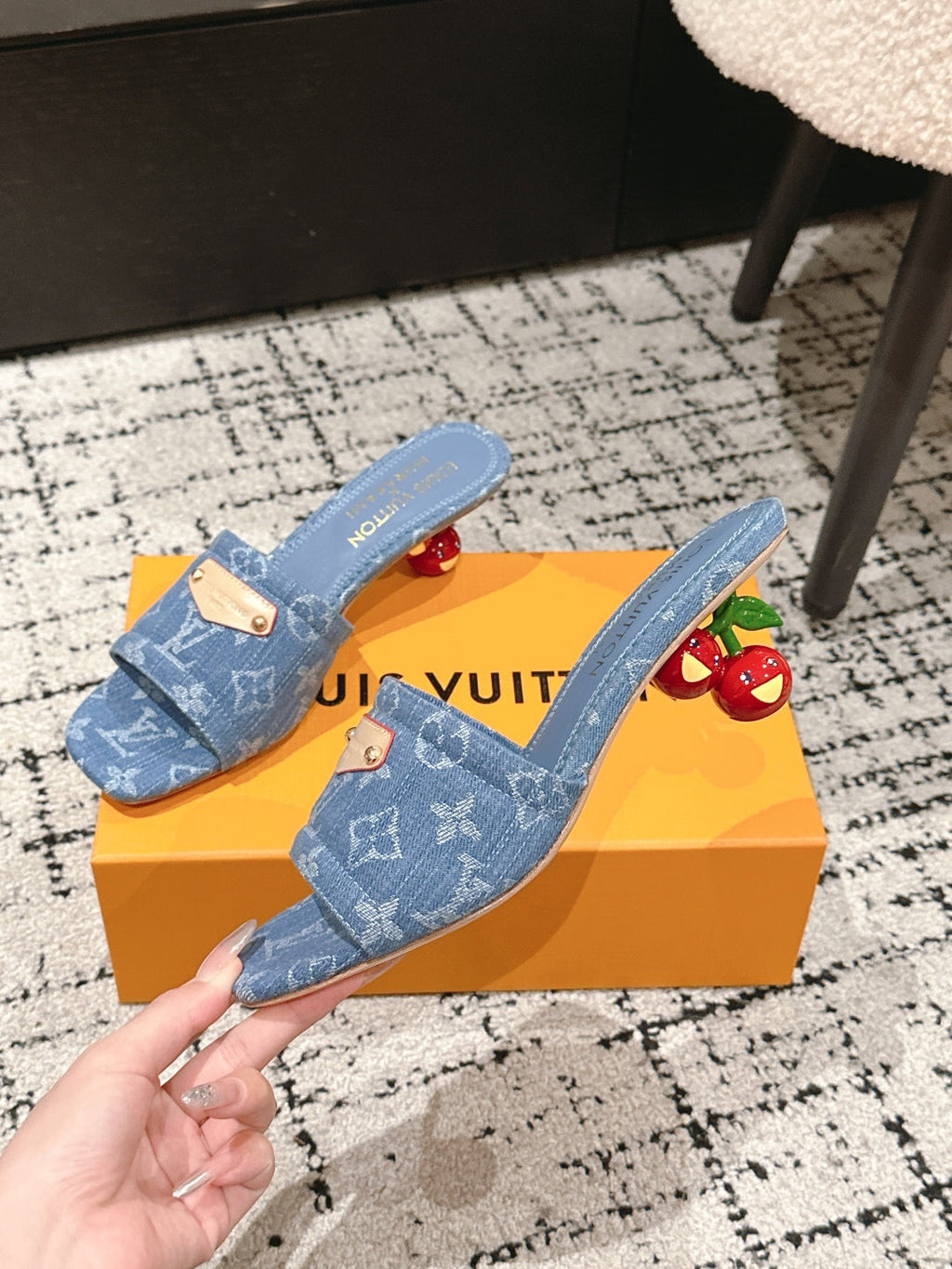 LOUIS VUITTON LV CHERRY HIGH HEELS 25S 55 MM IN BLUE DENIM STYLE 5