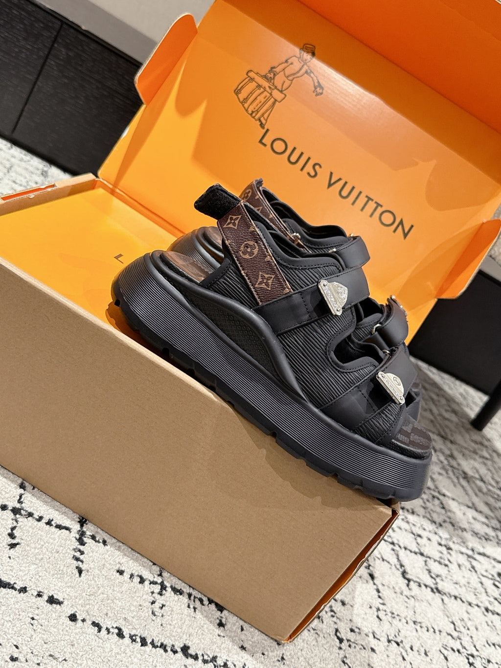 LOUIS VUITTON LV WEDGE SANDALS 25S 55 MM IN BLACK CALFSKIN