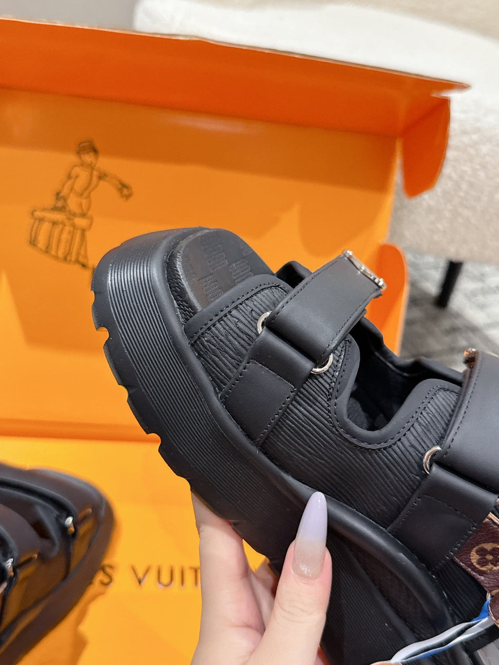 LOUIS VUITTON LV WEDGE SANDALS 25S 55 MM IN BLACK CALFSKIN