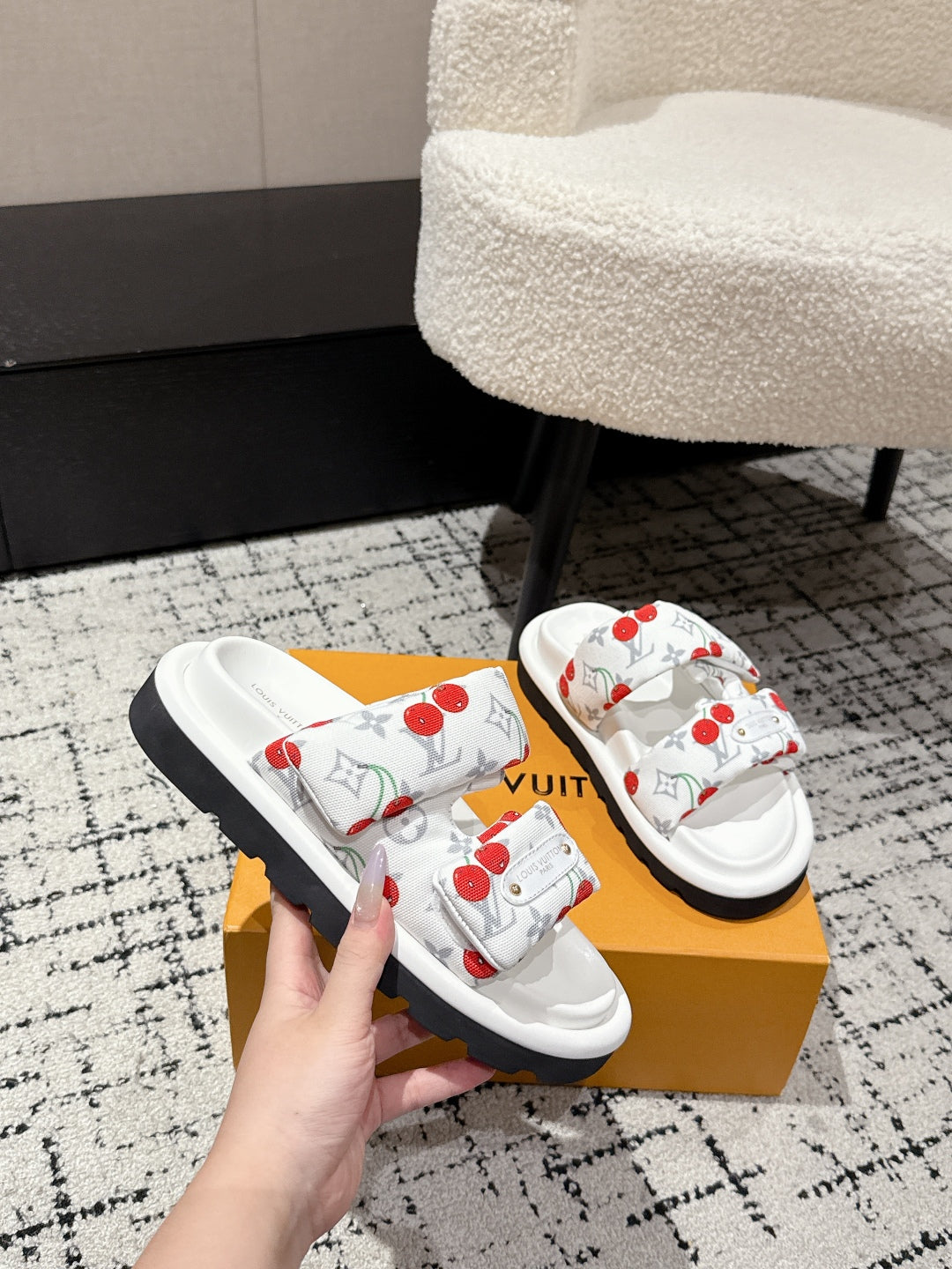LOUIS VUITTON LV TWO-STRAP SLIDES 25S IN WHITE FABRIC AND CALFSKIN