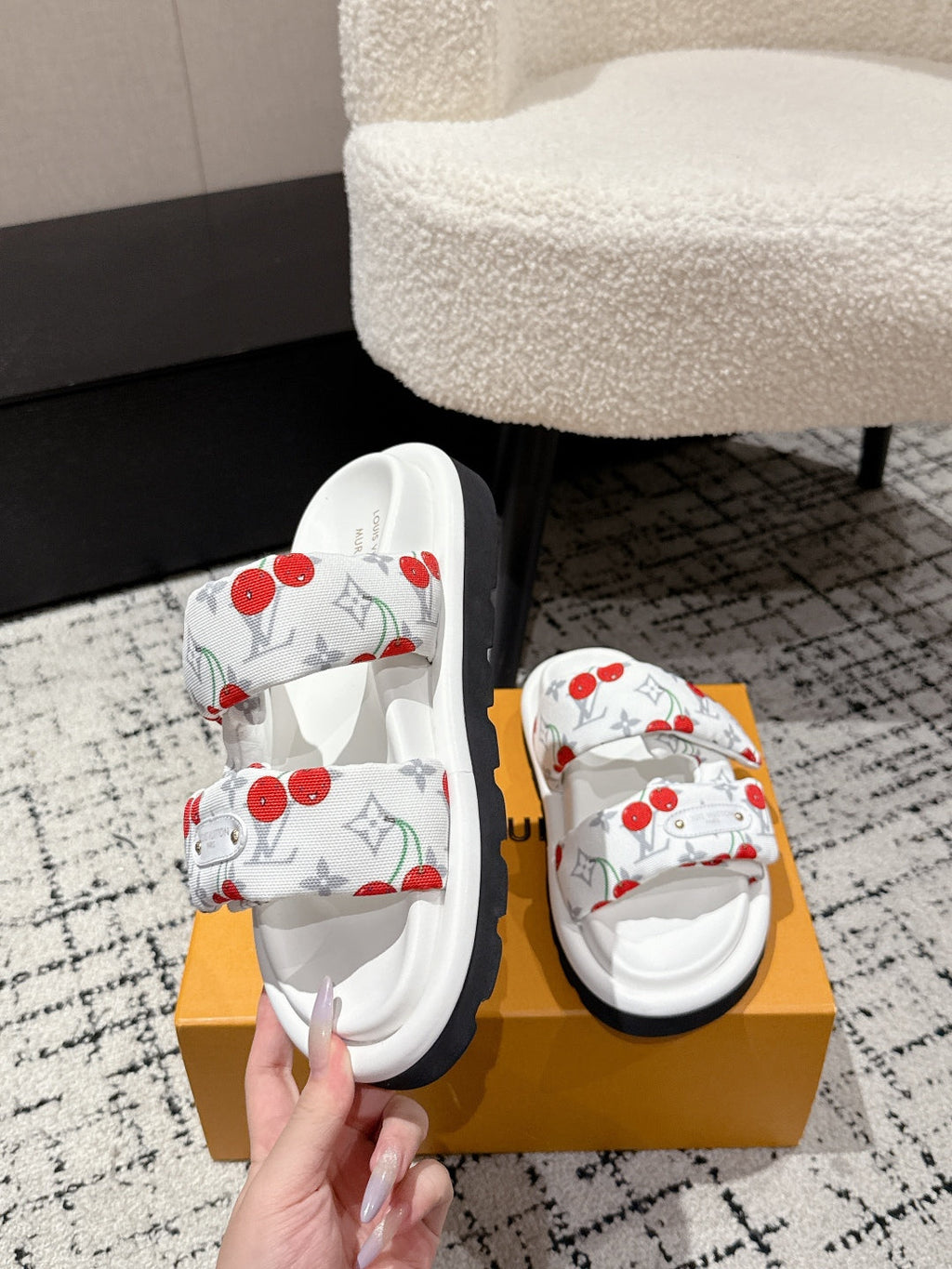 LOUIS VUITTON LV TWO-STRAP SLIDES 25S IN WHITE FABRIC AND CALFSKIN