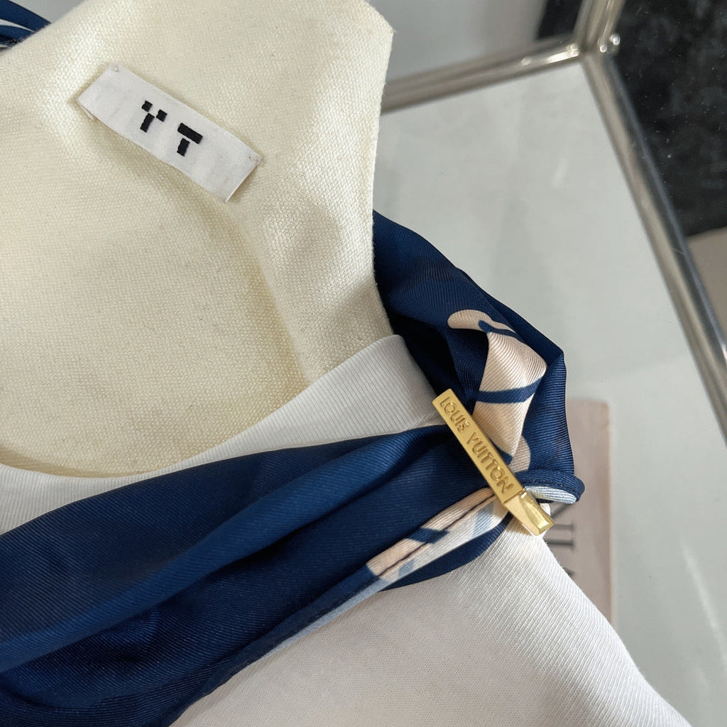 LOUIS VUITTON T-SHIRT WITH LV SILK SCARF IN JERSEY FABRIC 265970