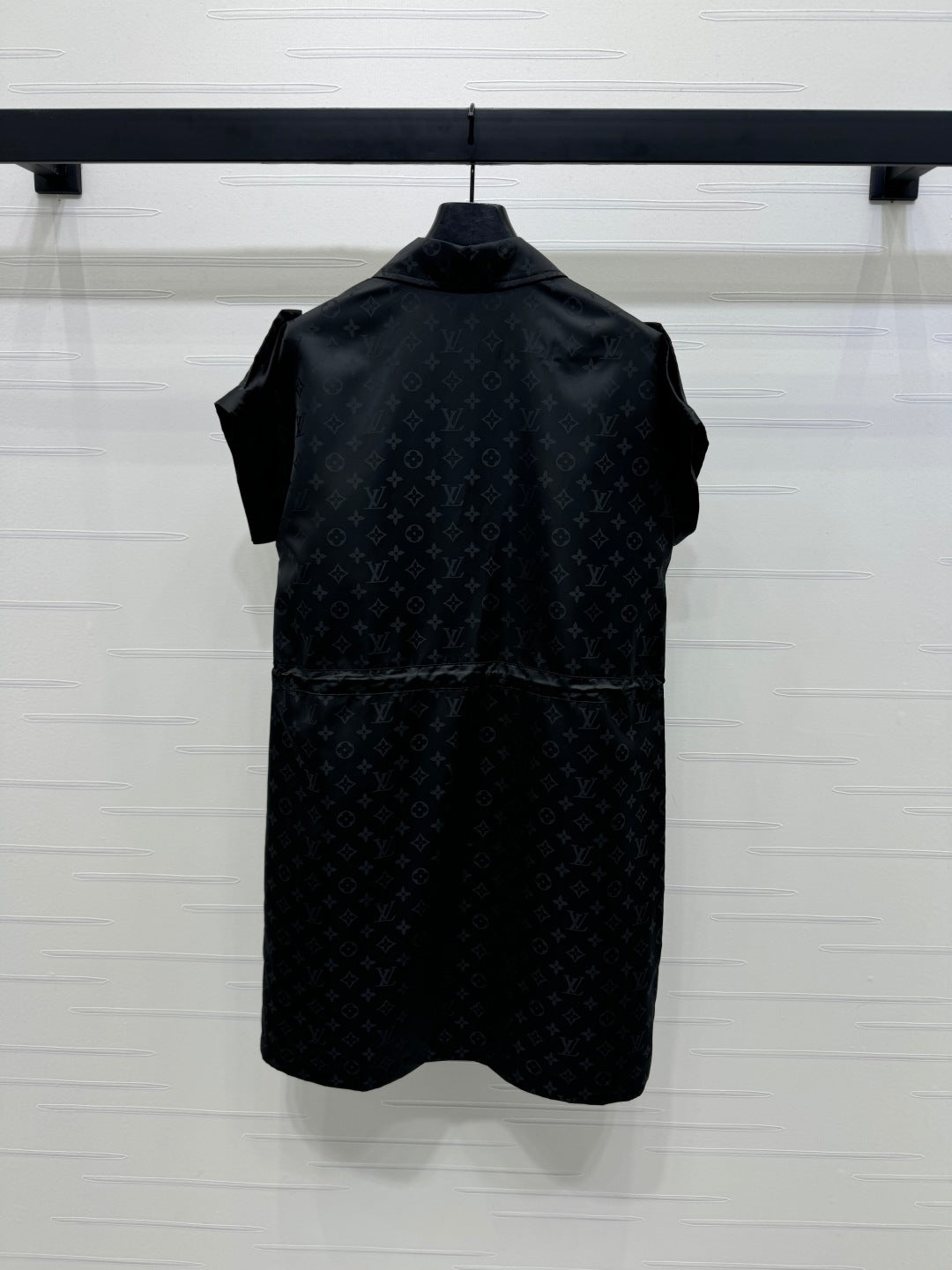 LOUIS VUITTON LV 25S SHORT SLEEVE JACQUARD DRAWSTRING DRESS 264215