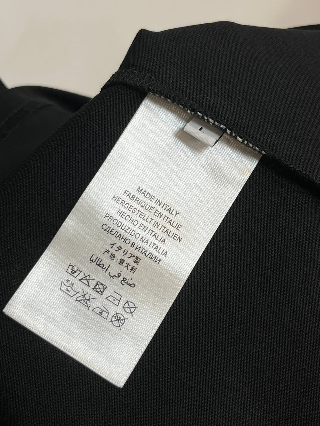 LOUIS VUITTON LV BLACK PURE COTTON T-SHIRT 238902