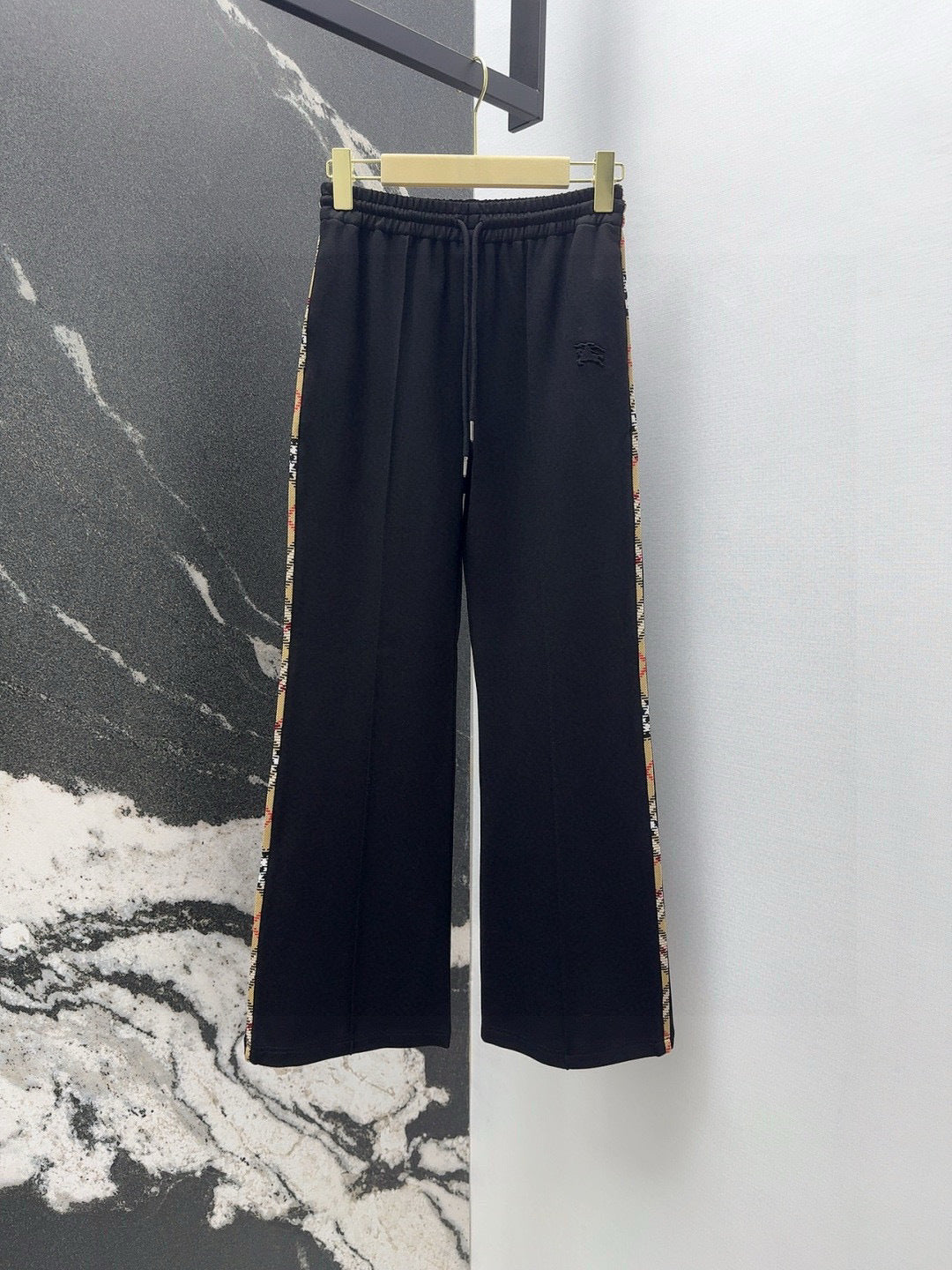 BURBERRY 25S TRACKSUIT SET 0057