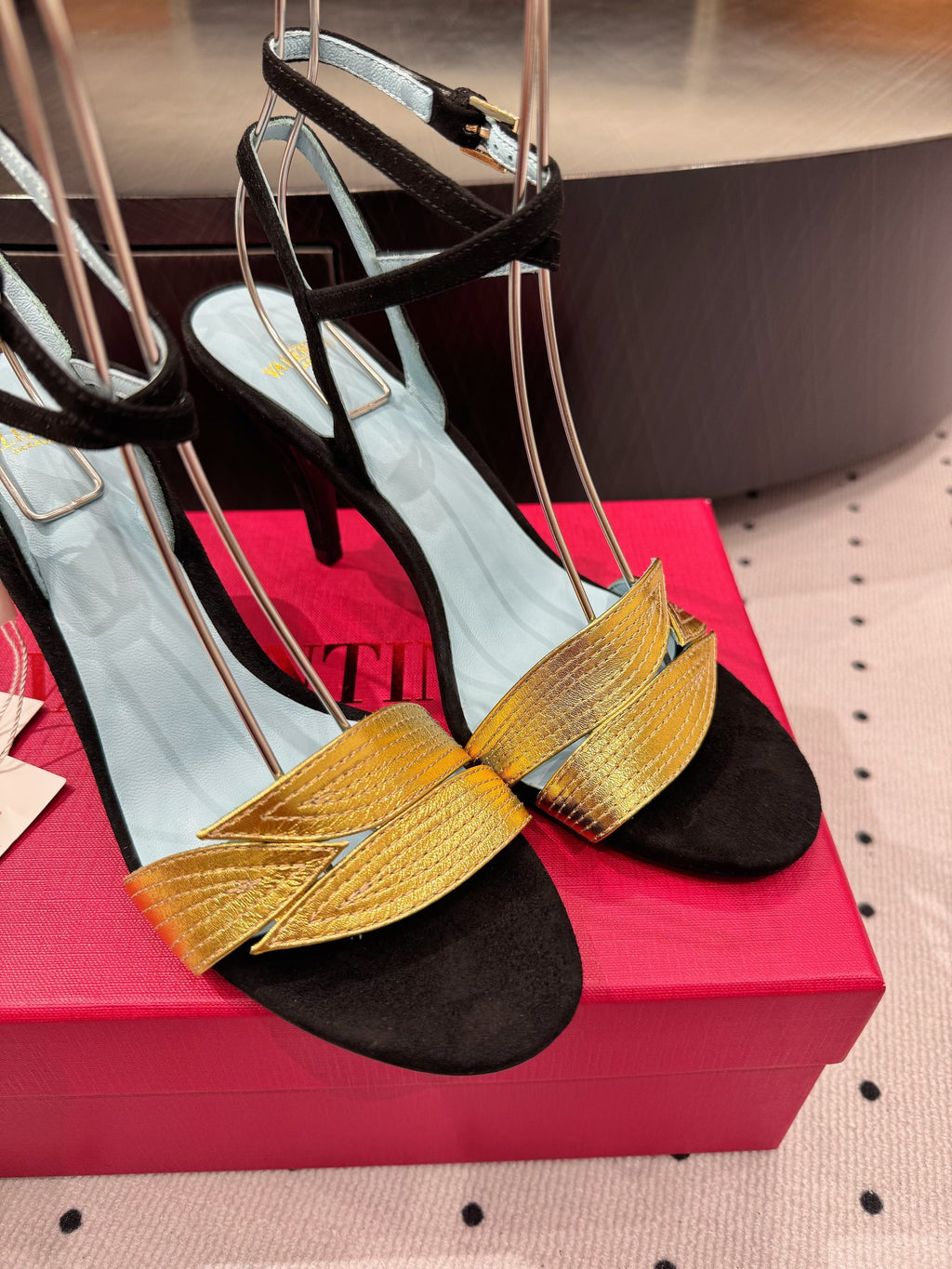 VLTN HIGH SANDAL 25S 60 MM IN BLACK SUEDE AND GOLD CALFSKIN