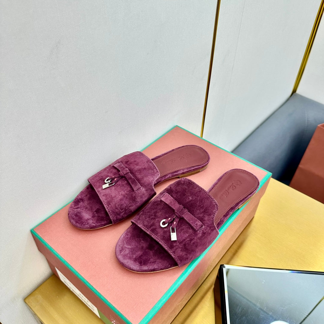 LP SANDALS 25S IN WINE PURPLE SUEDE WITH SILVER HARDWARE