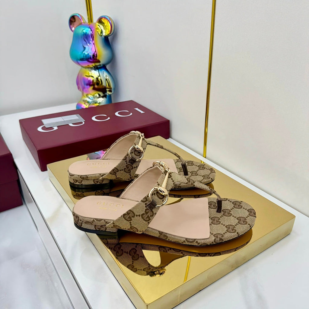 GUCCI THONG SANDALS 25S IN DARK BEIGE LAMBSKIN MIX CANVAS WITH GOLD HARDWARE