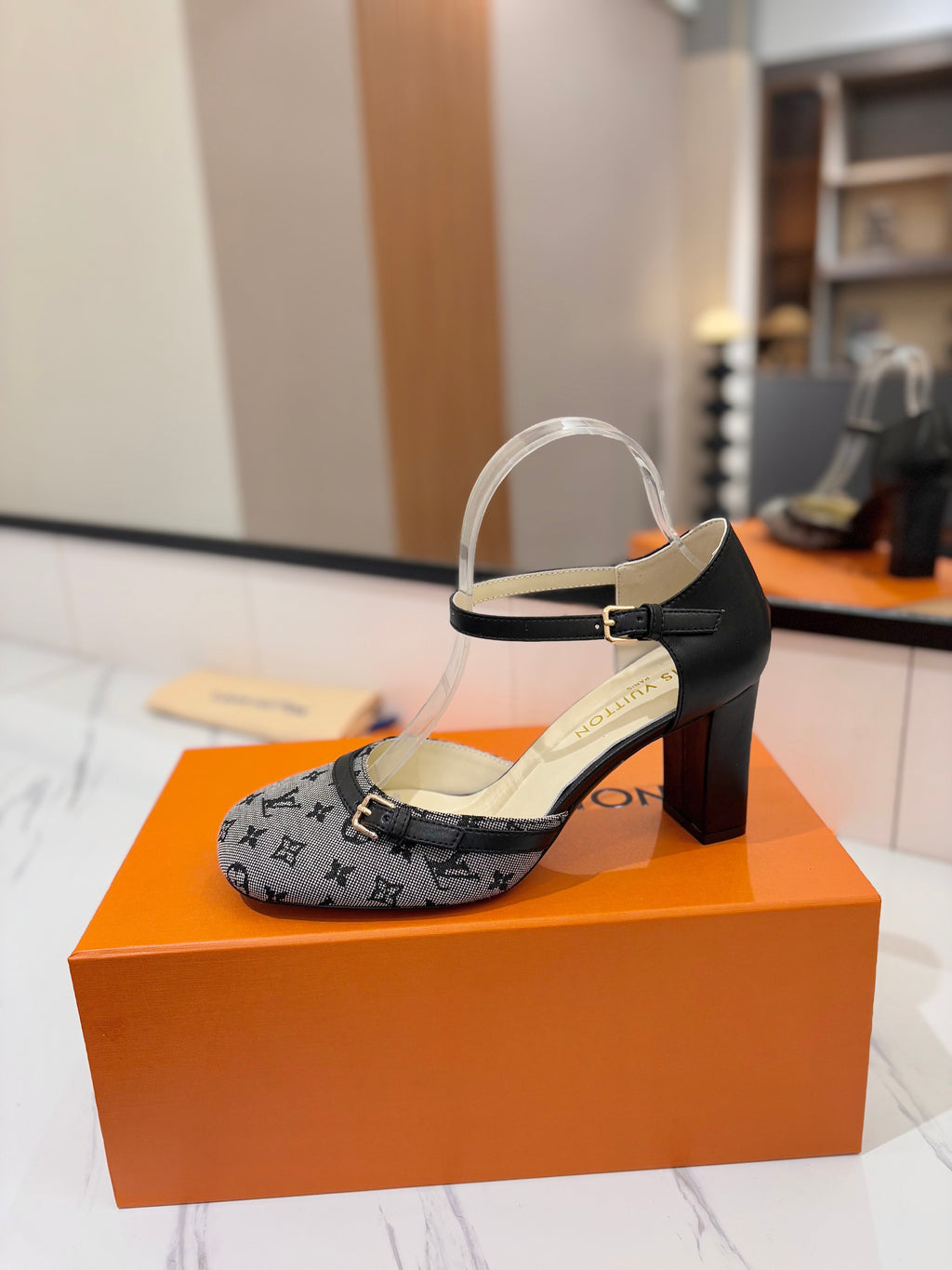 LOUIS VUITTON HIGH SANDALS 8 CM IN COOL GRAY MONOGRAM DENIM AND BLACK CALFSKIN