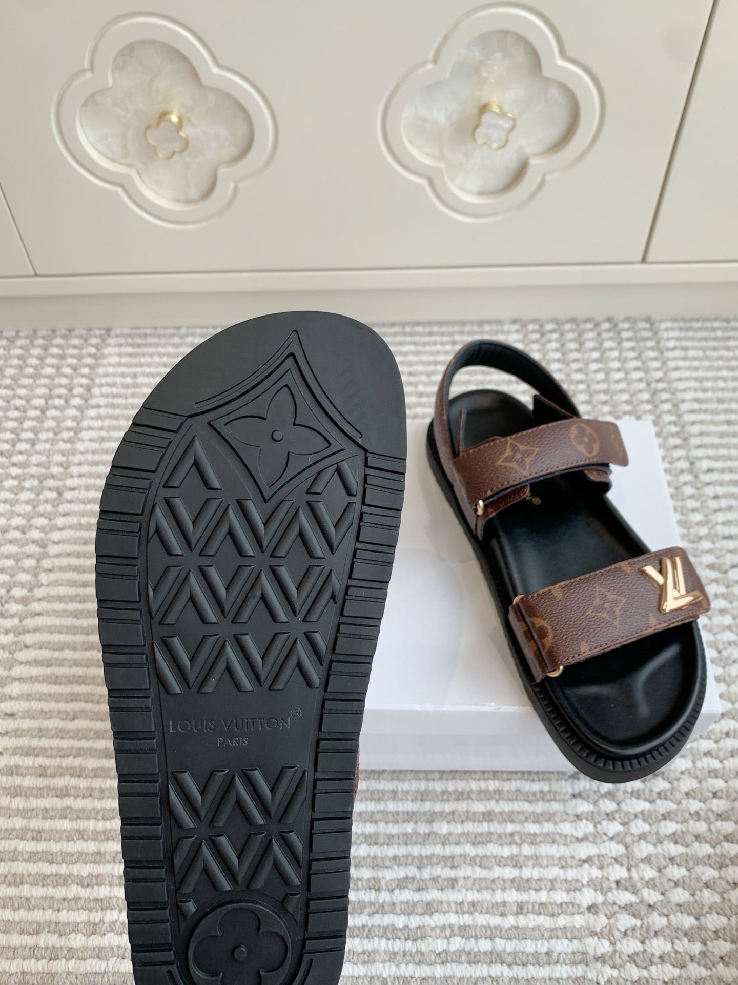 LOUIS VUITTON LV SANDALS 25S IN BROWN MIX BLACK CALFSKIN WITH GOLD HARDWARE