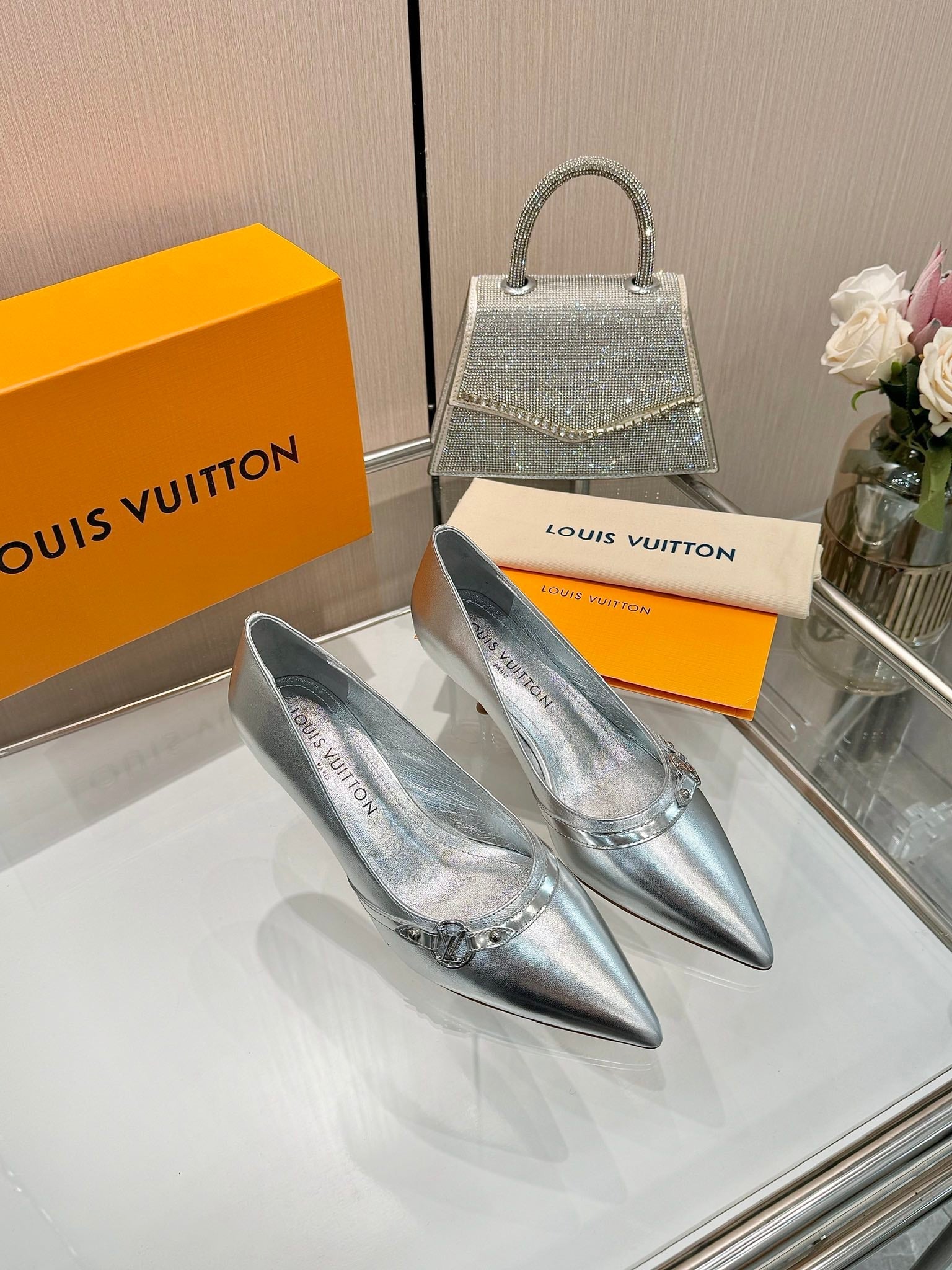 LOUIS VUITTON 6AM HIGH HEELS 55 MM IN SILVER LAMBSKIN