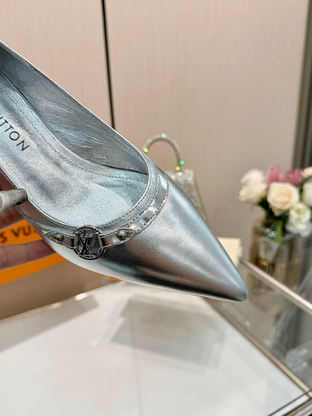 LOUIS VUITTON 6AM HIGH HEELS 55 MM IN SILVER LAMBSKIN