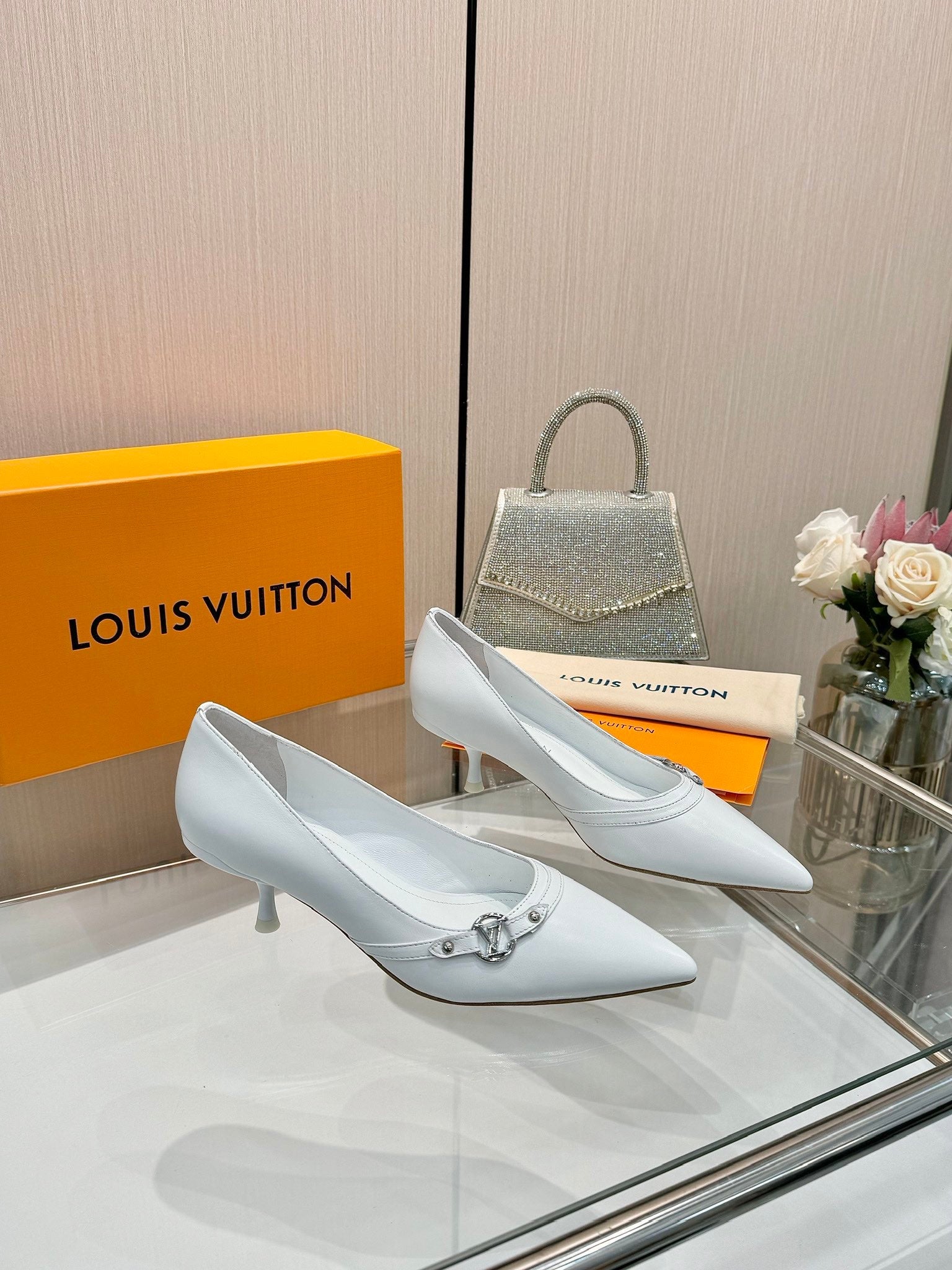 LOUIS VUITTON 6AM HIGH HEELS 55 MM IN WHITE LAMBSKIN