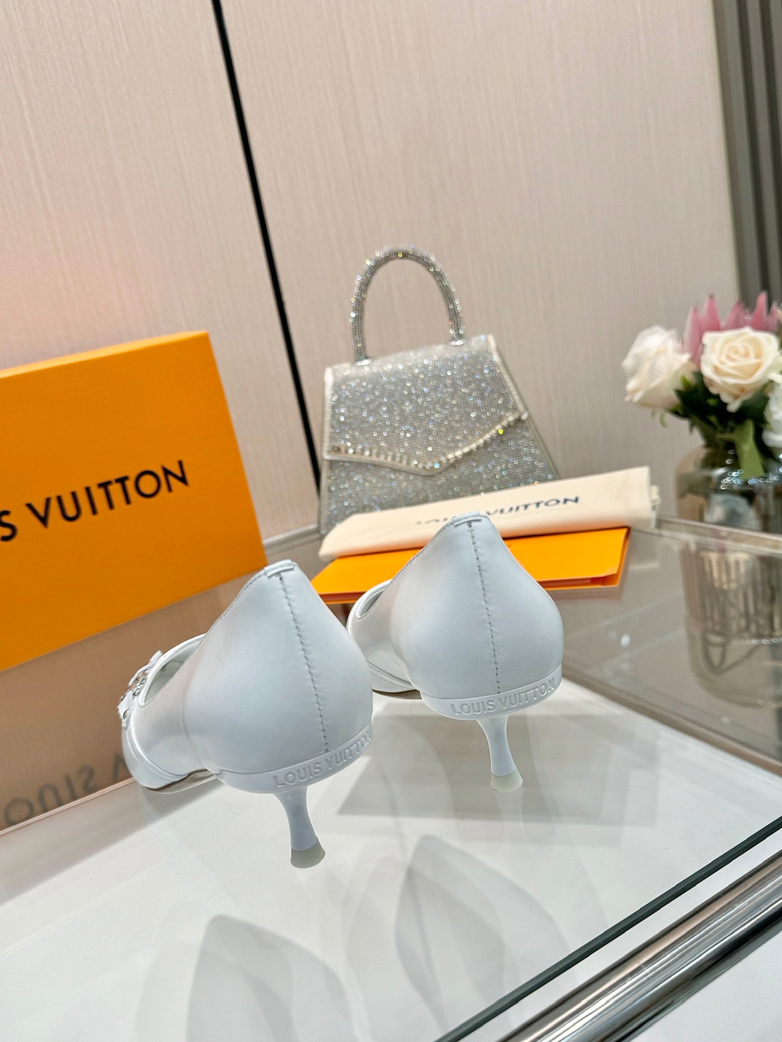 LOUIS VUITTON 6AM HIGH HEELS 55 MM IN WHITE LAMBSKIN