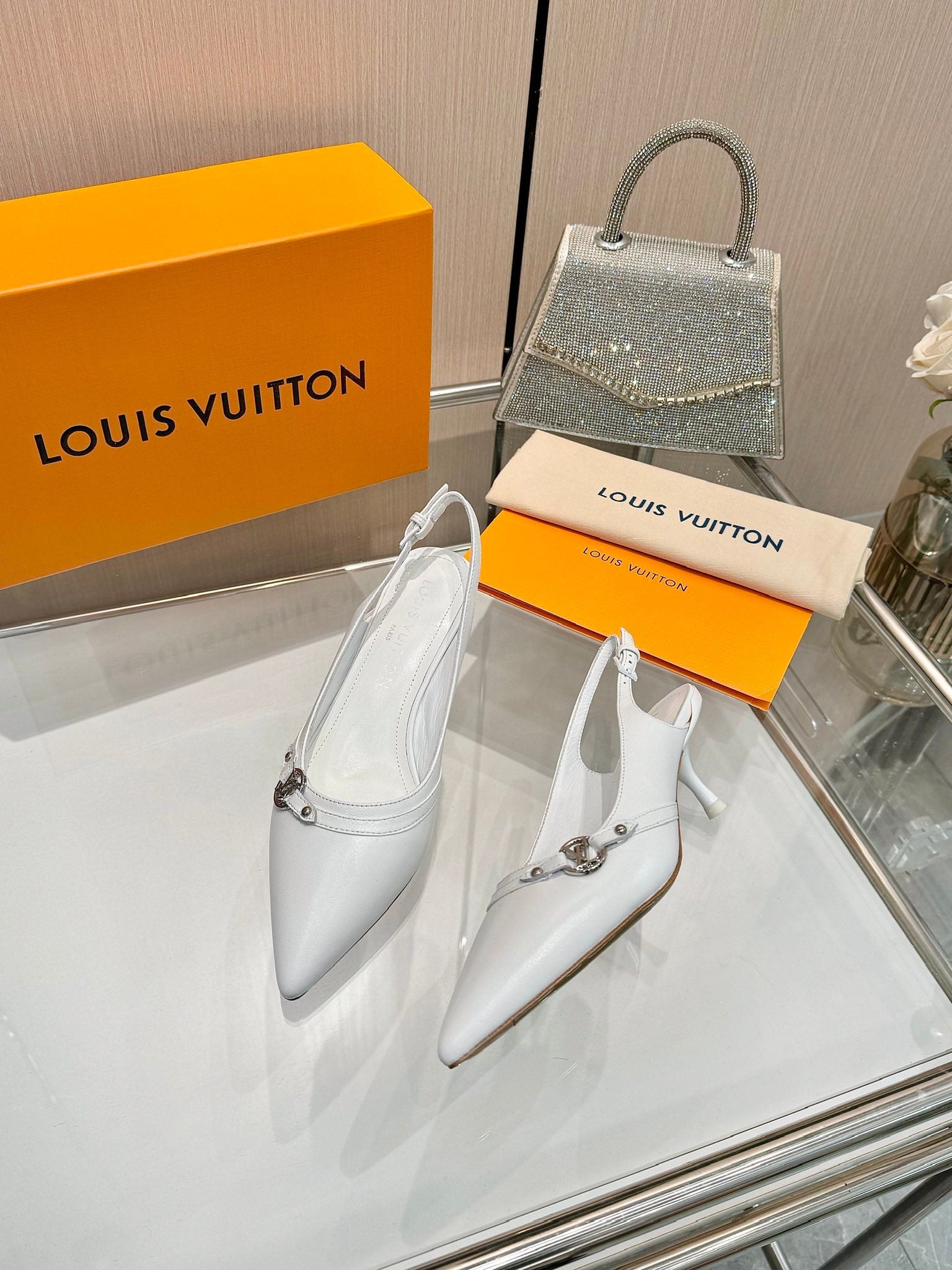LOUIS VUITTON 6AM SLINGBACK HIGH HEELS 55 MM IN WHITE LAMBSKIN