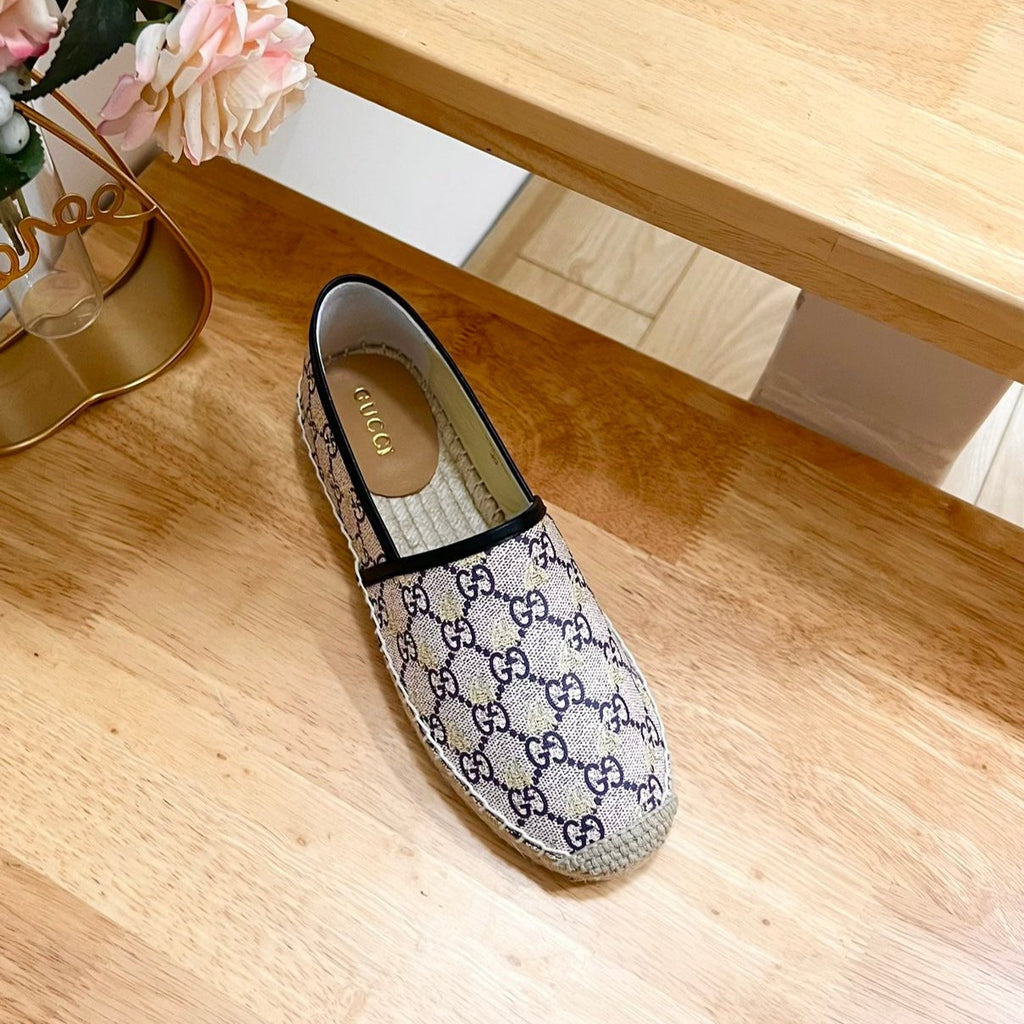GUCCI Supreme Flat Shoes White Caro