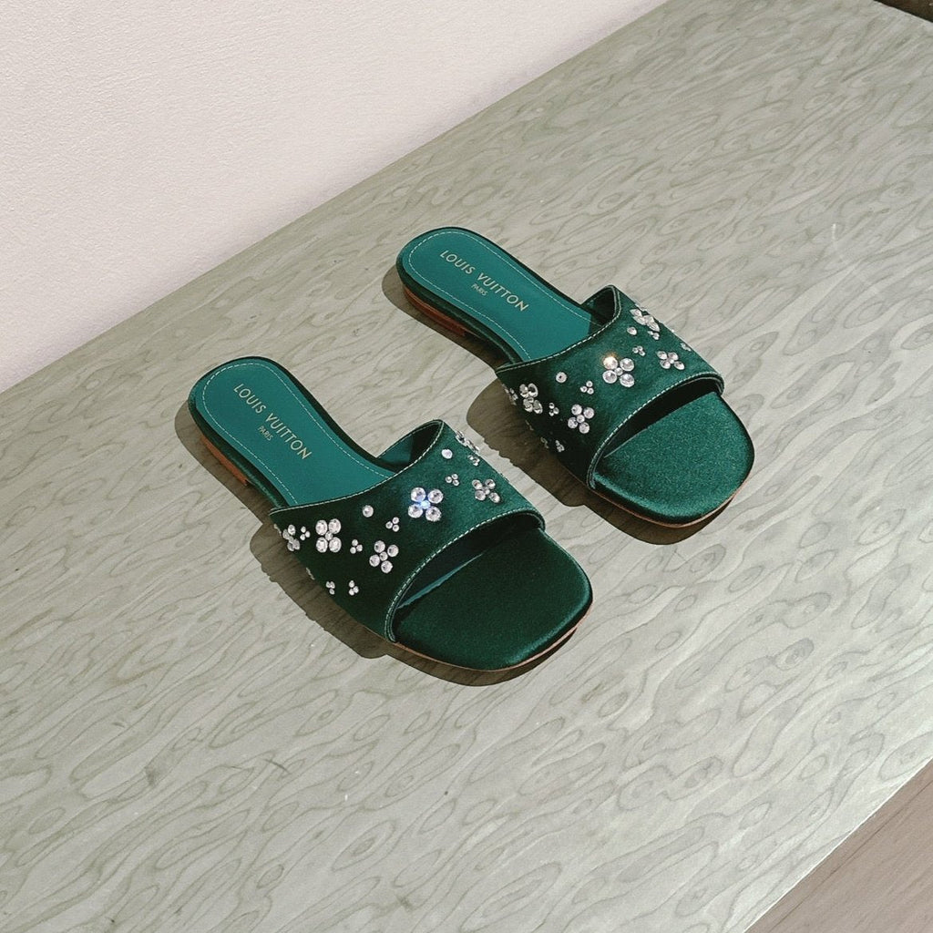 LOUIS VUITTON LV WOMEN FLAT MULE IN GREEN FOREST SATIN WITH RHINESTONE