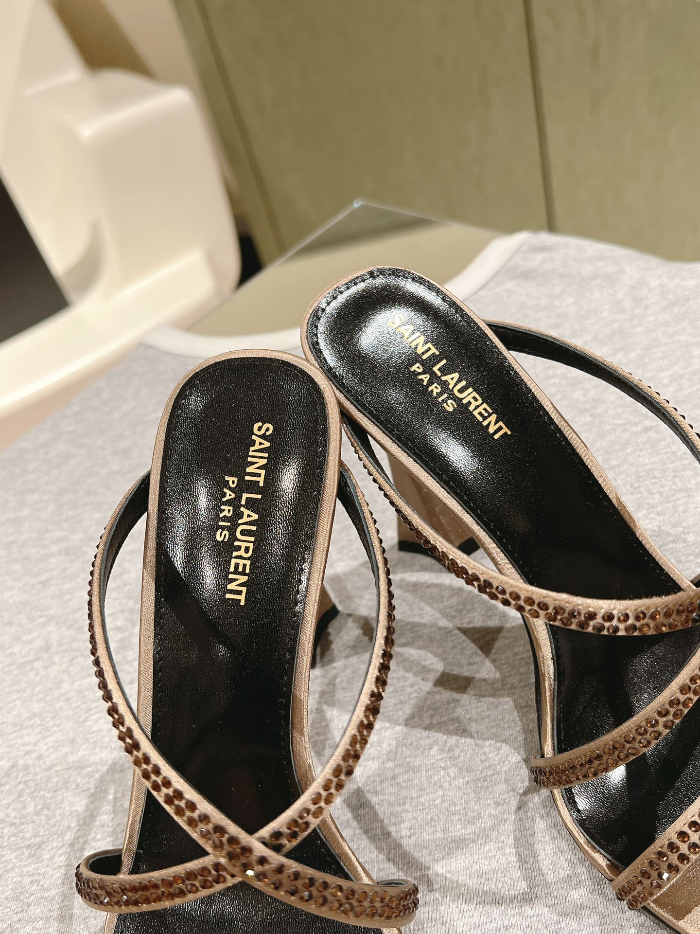 LOUIS VUITTON HIGH HEEL MULE 10 CM IN CAMEL BEIGE SATIN WITH RHINESTONES
