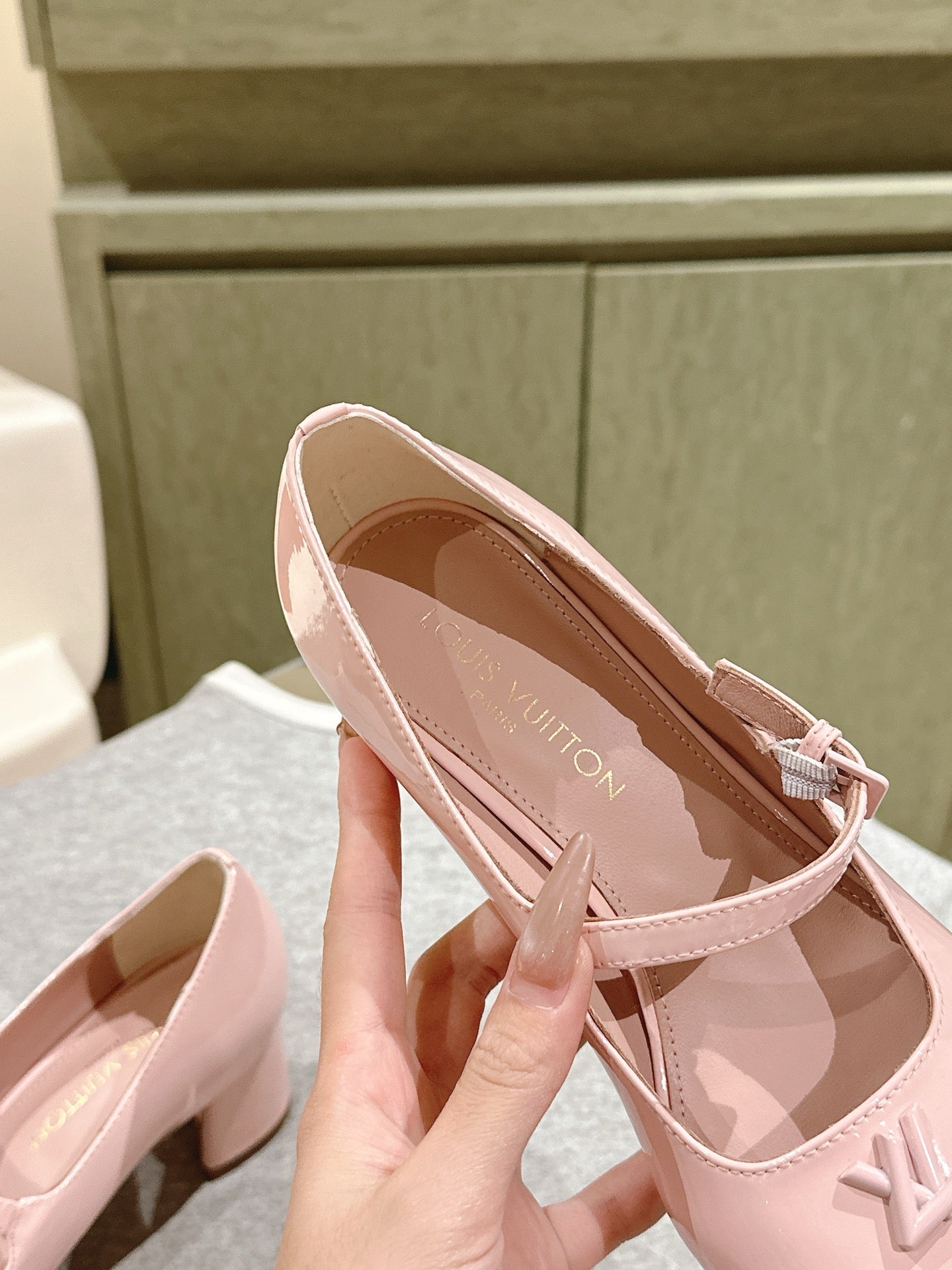 LOUIS VUITTON SWING HIGH MARY JANE 55 MM IN PALE PINK PATENT CALFSKIN