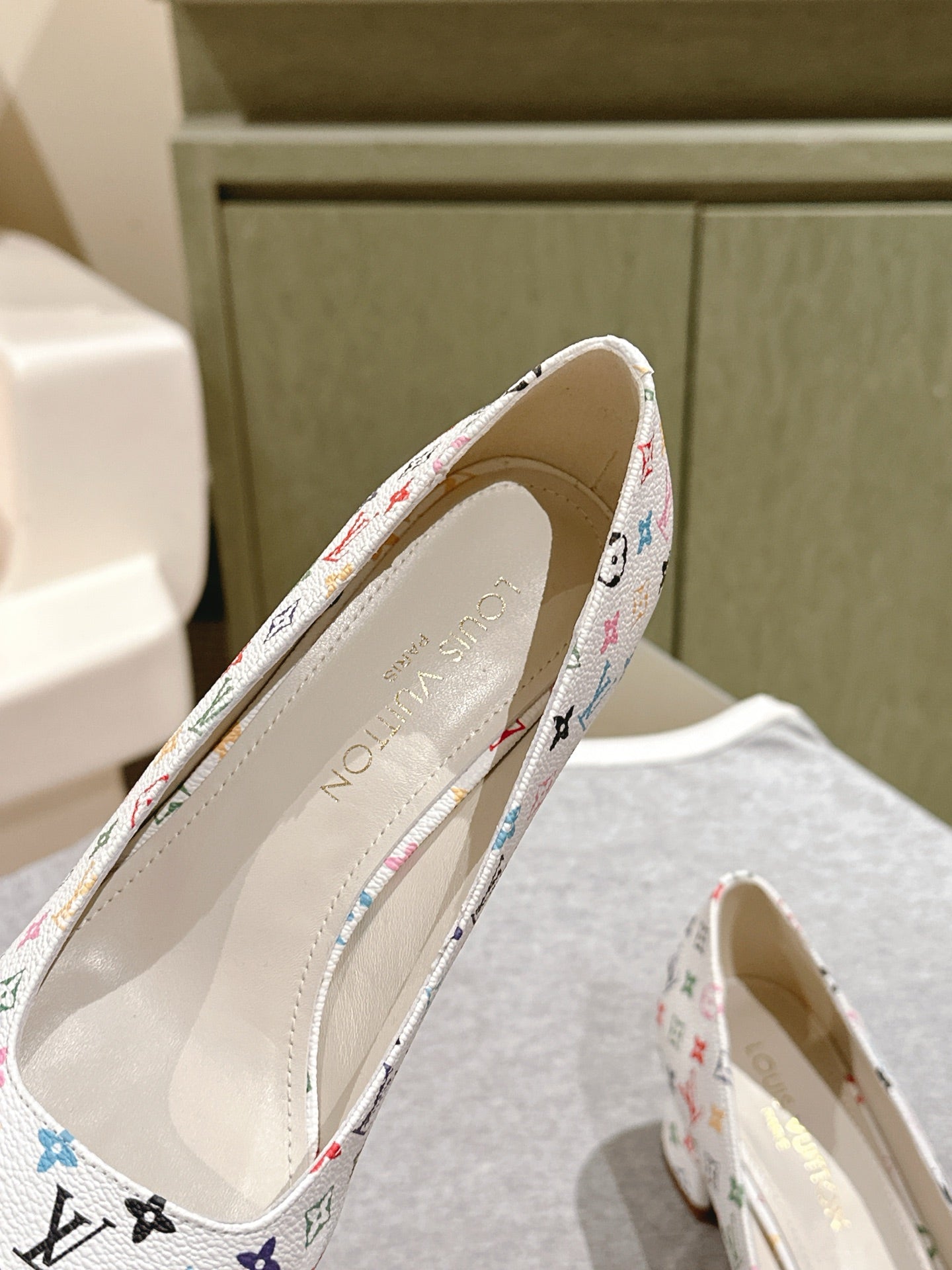 LOUIS VUITTON SWING HIGH PUMP 55 MM IN WHITE MONOGRAM CALFSKIN