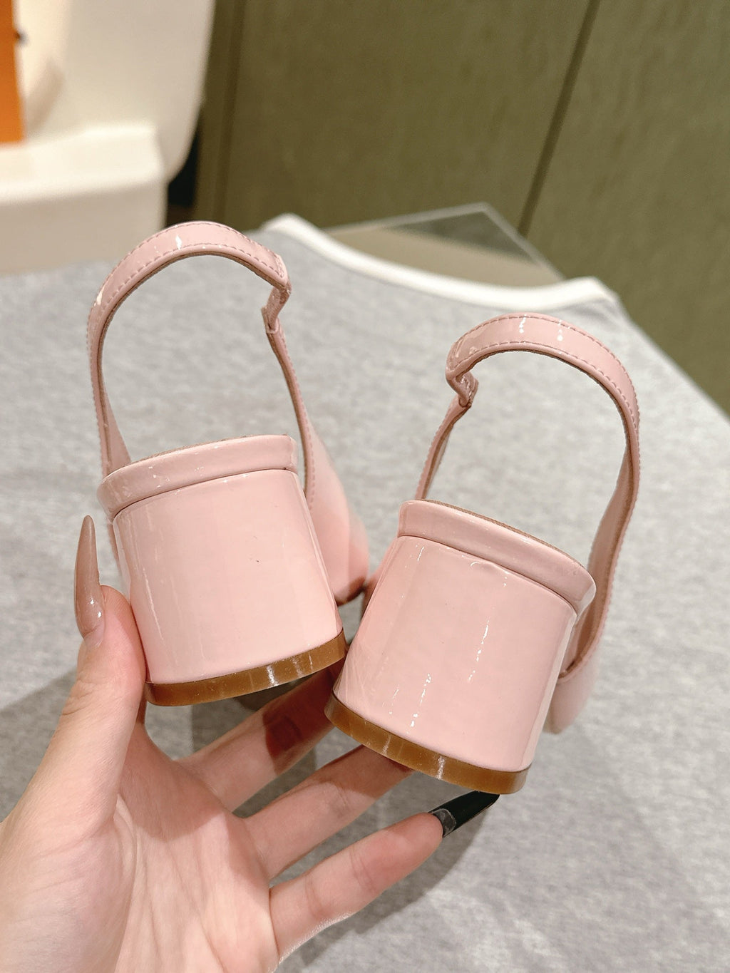 LOUIS VUITTON SWING SLINGBACK PUMP 55 MM IN PEACH PINK CALFSKIN