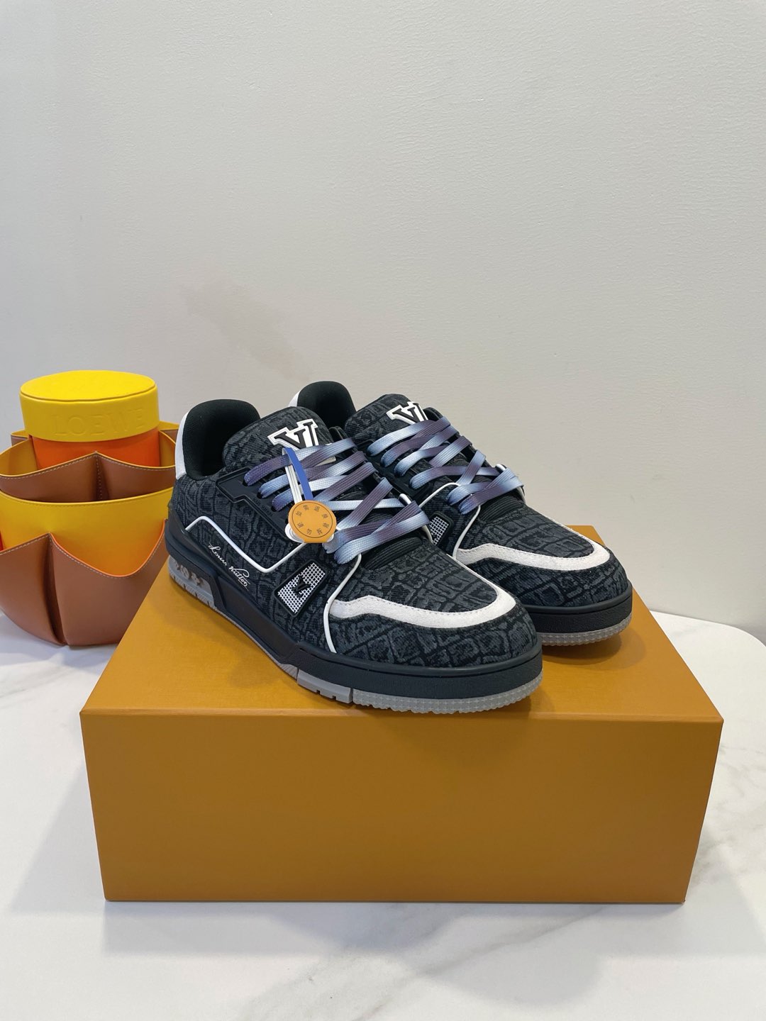 LOUIS VUITTON TRAINER SNEAKER IN BLACK MONOGRAM DENIM FABRIC