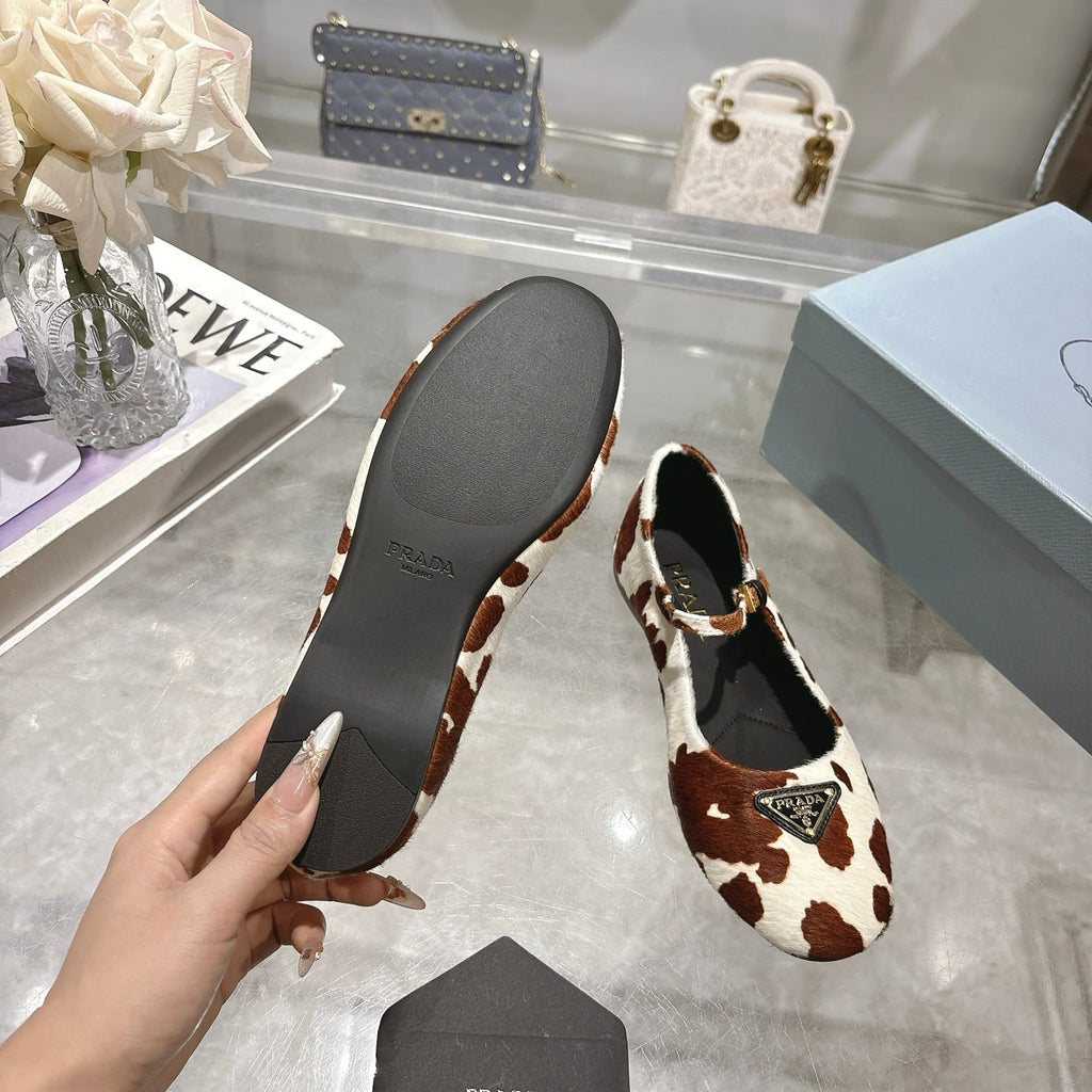 PRADA 25S MARY JANE BALLETS IN BROWN MIX CREAM WHITE HORSEHAIR FABRIC