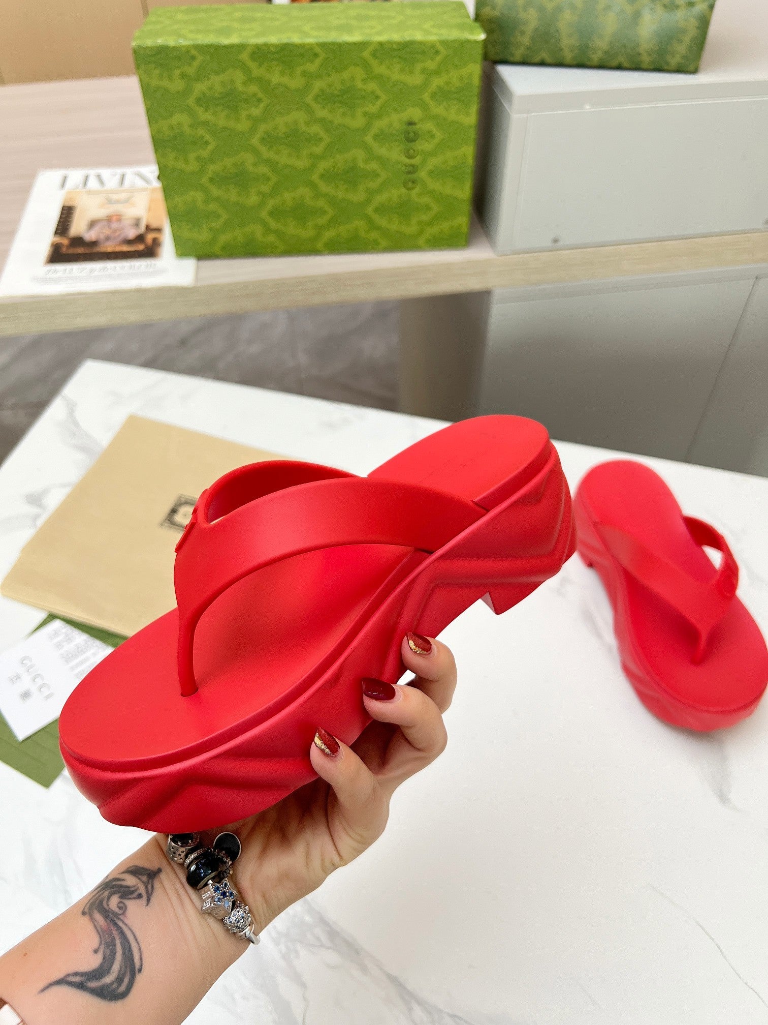 GUCCI THONG PLATFORM IN RUBY RED IMPORTED TPU