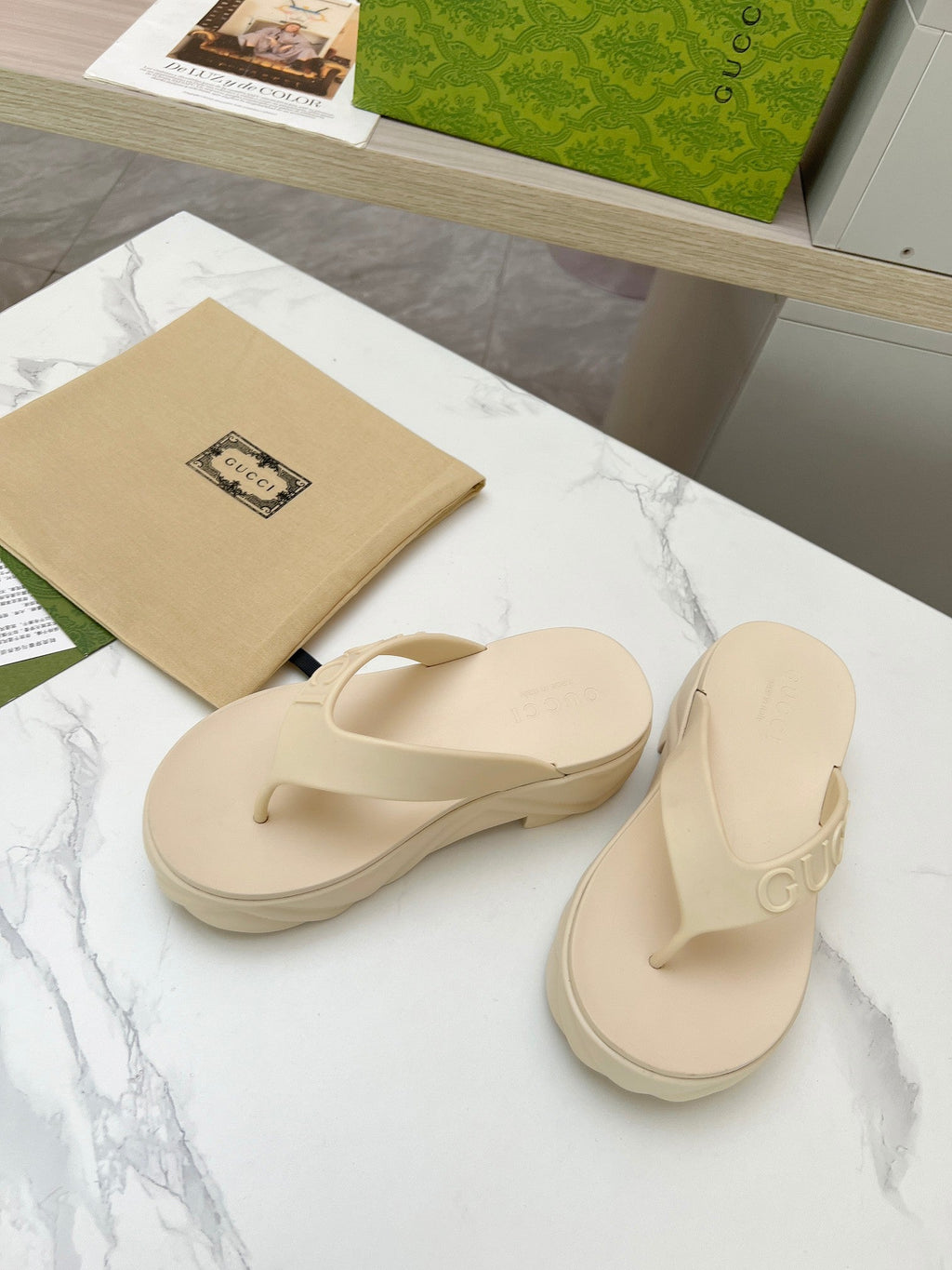 GUCCI THONG PLATFORM IN BEIGE CREAM IMPORTED TPU