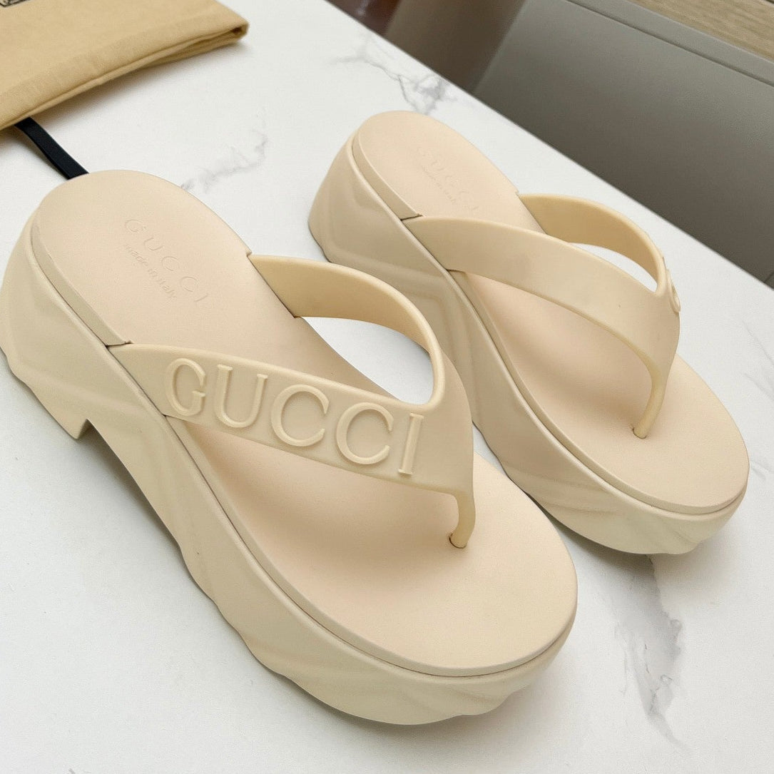 GUCCI THONG PLATFORM IN BEIGE CREAM IMPORTED TPU