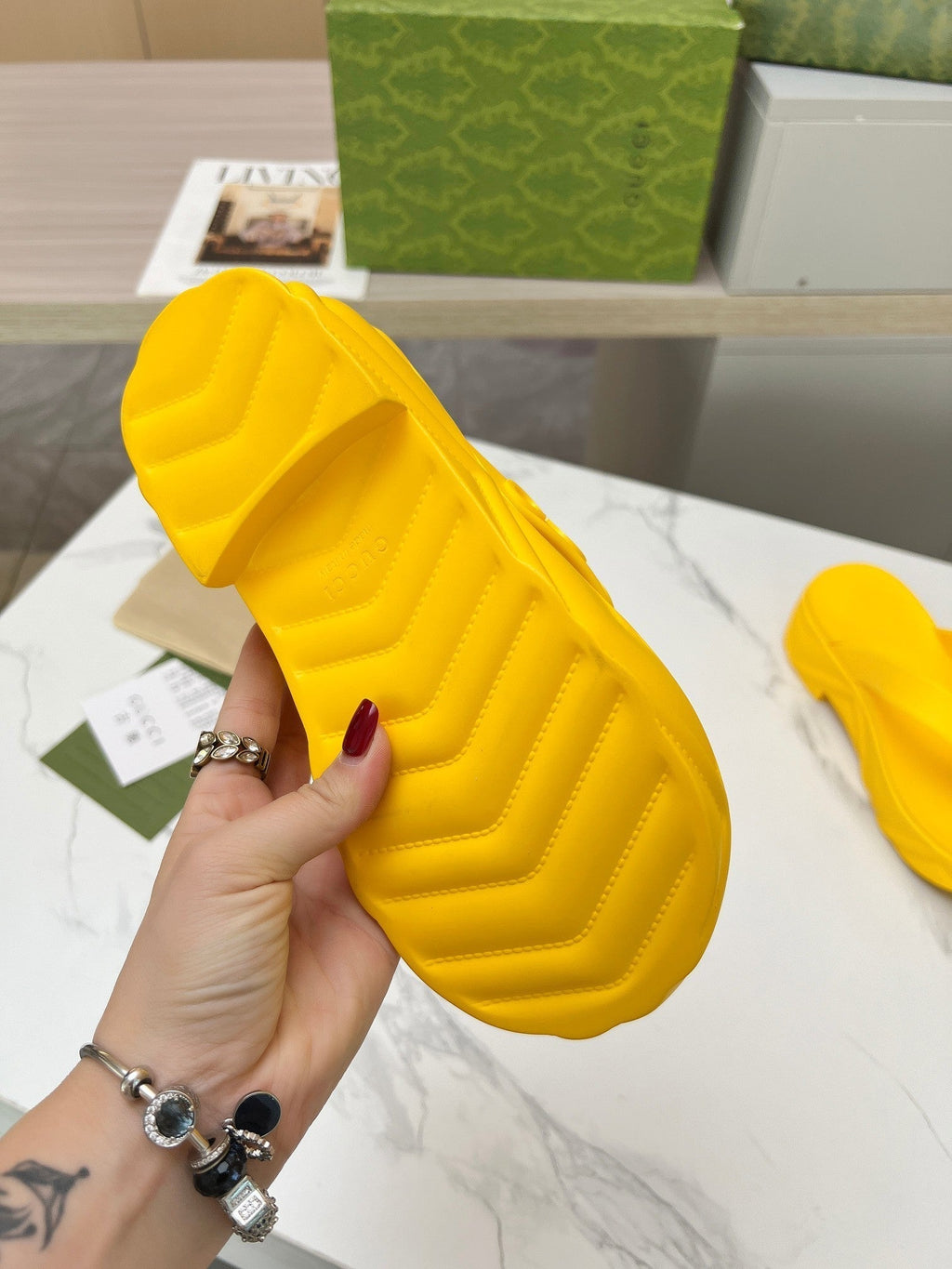 GUCCI THONG PLATFORM IN BRIGHT YELLOW IMPORTED TPU