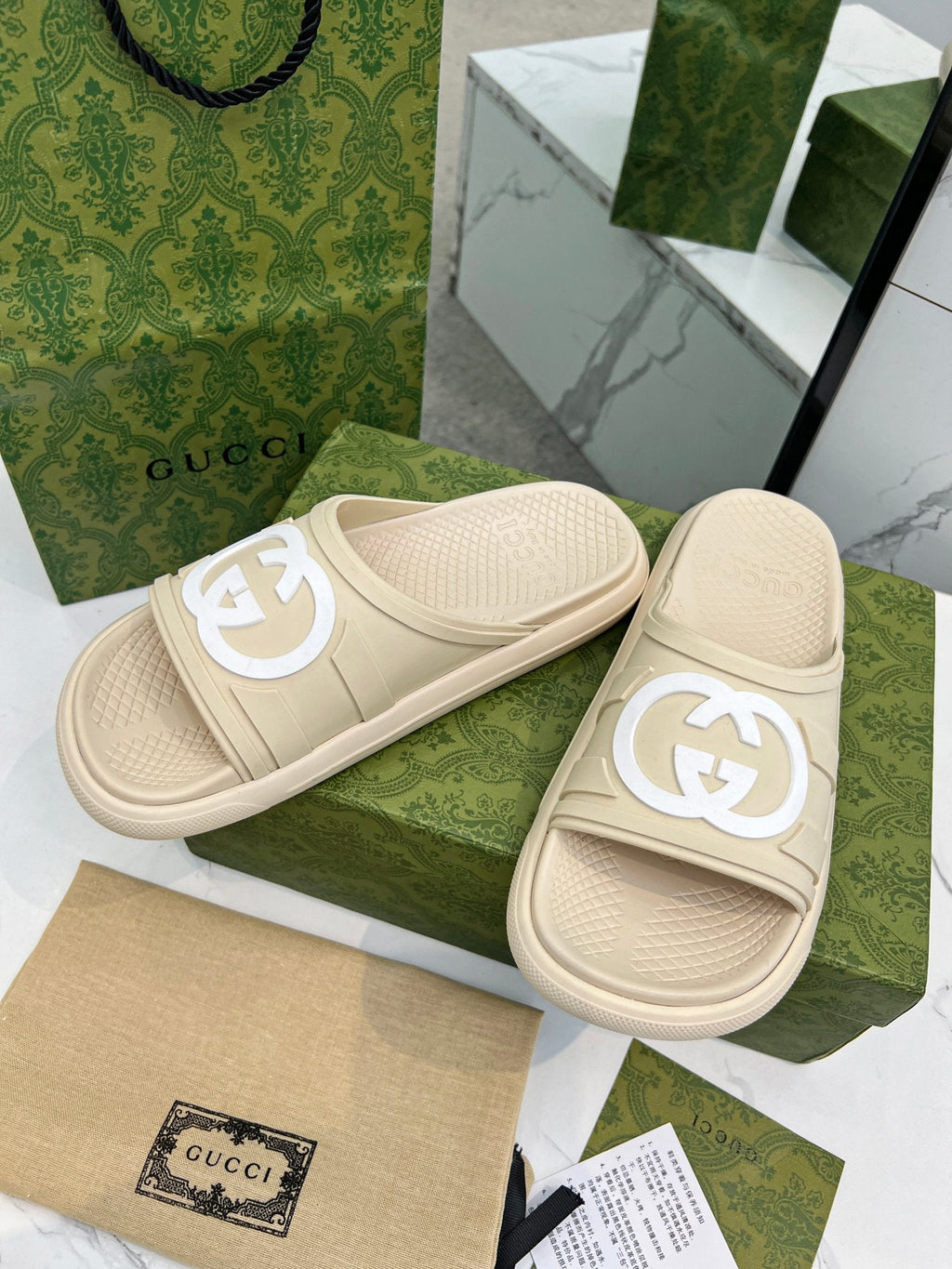 GUCCI PLATFORM SLIPPERS IN SAND BROWN IMPORTED TPU