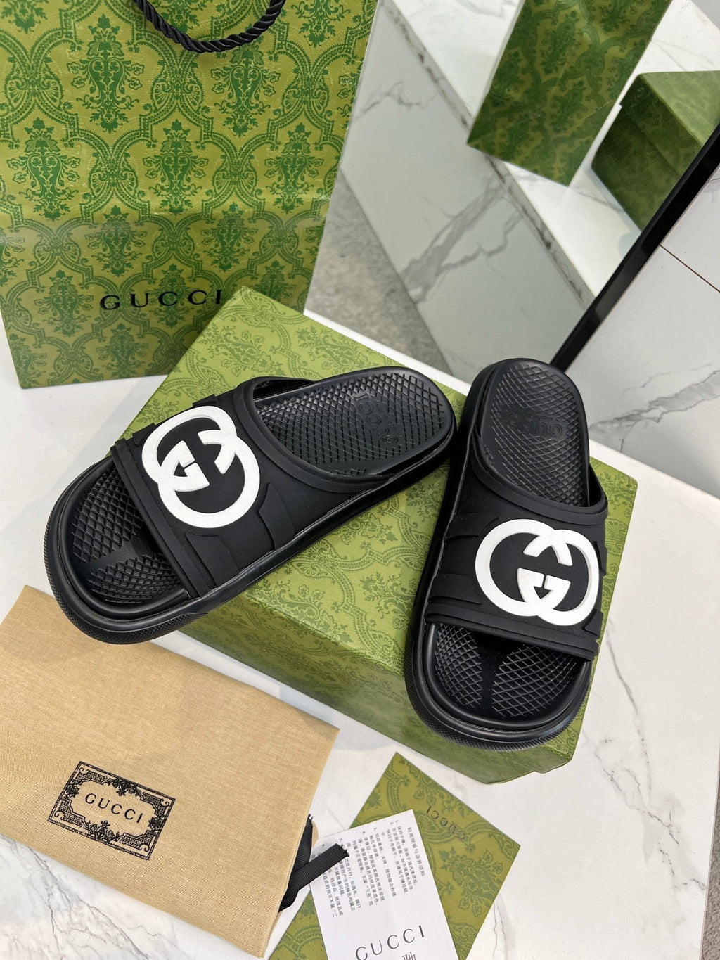 GUCCI PLATFORM SLIPPERS IN BLACK IMPORTED TPU