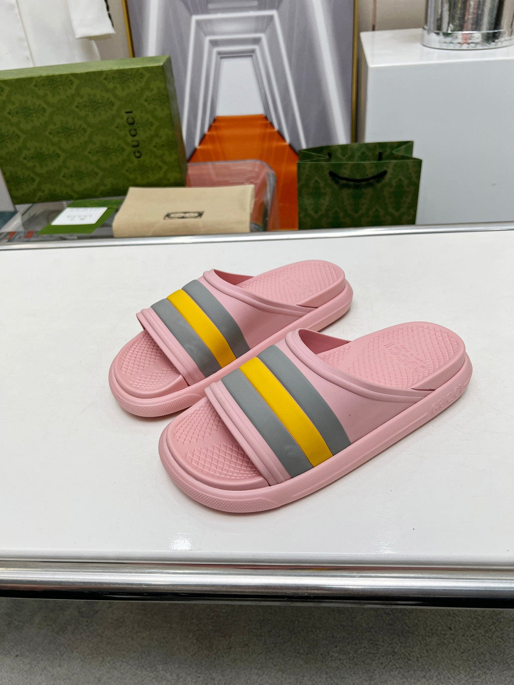 GUCCI PLATFORM SLIPPERS IN LIGHT PINK MIX COLORFUL IMPORTED TPU