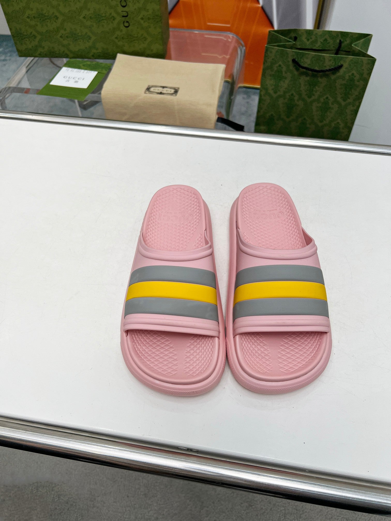 GUCCI PLATFORM SLIPPERS IN LIGHT PINK MIX COLORFUL IMPORTED TPU